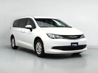2020 Chrysler Voyager LX