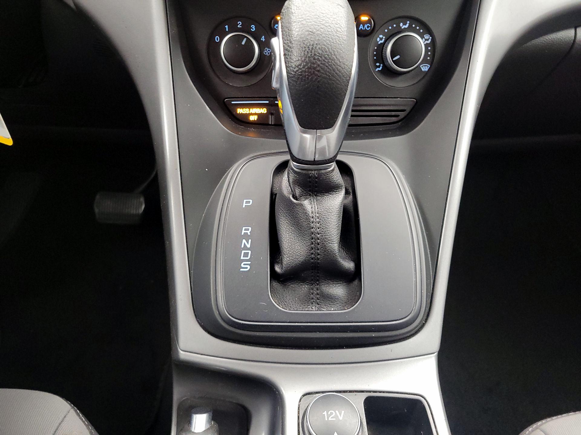 Thumbnail: 2015 Ford Escape - 17