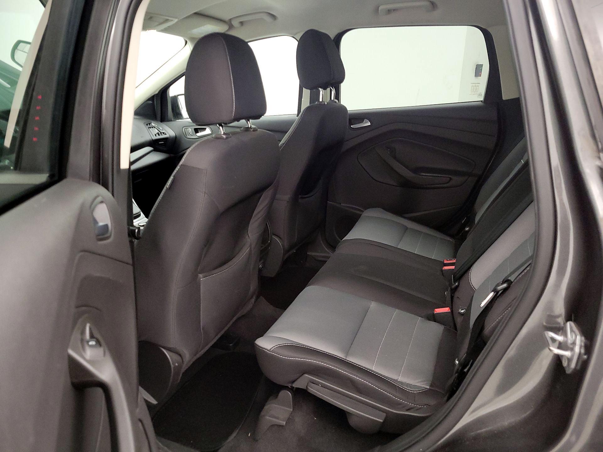 Thumbnail: 2015 Ford Escape - 19