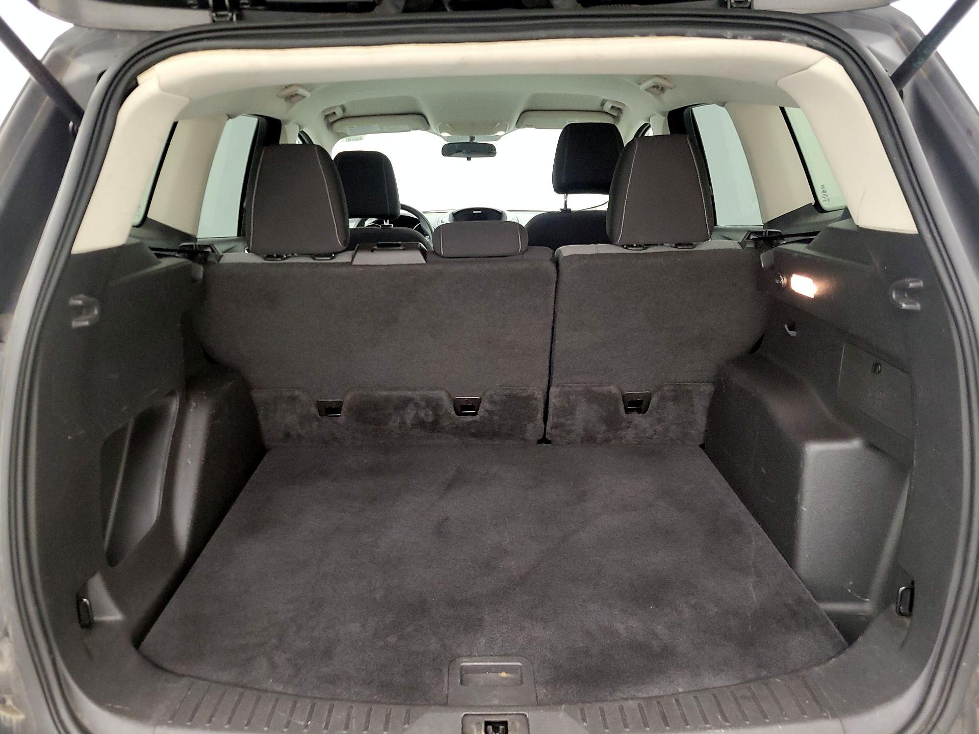 Thumbnail: 2015 Ford Escape - 20