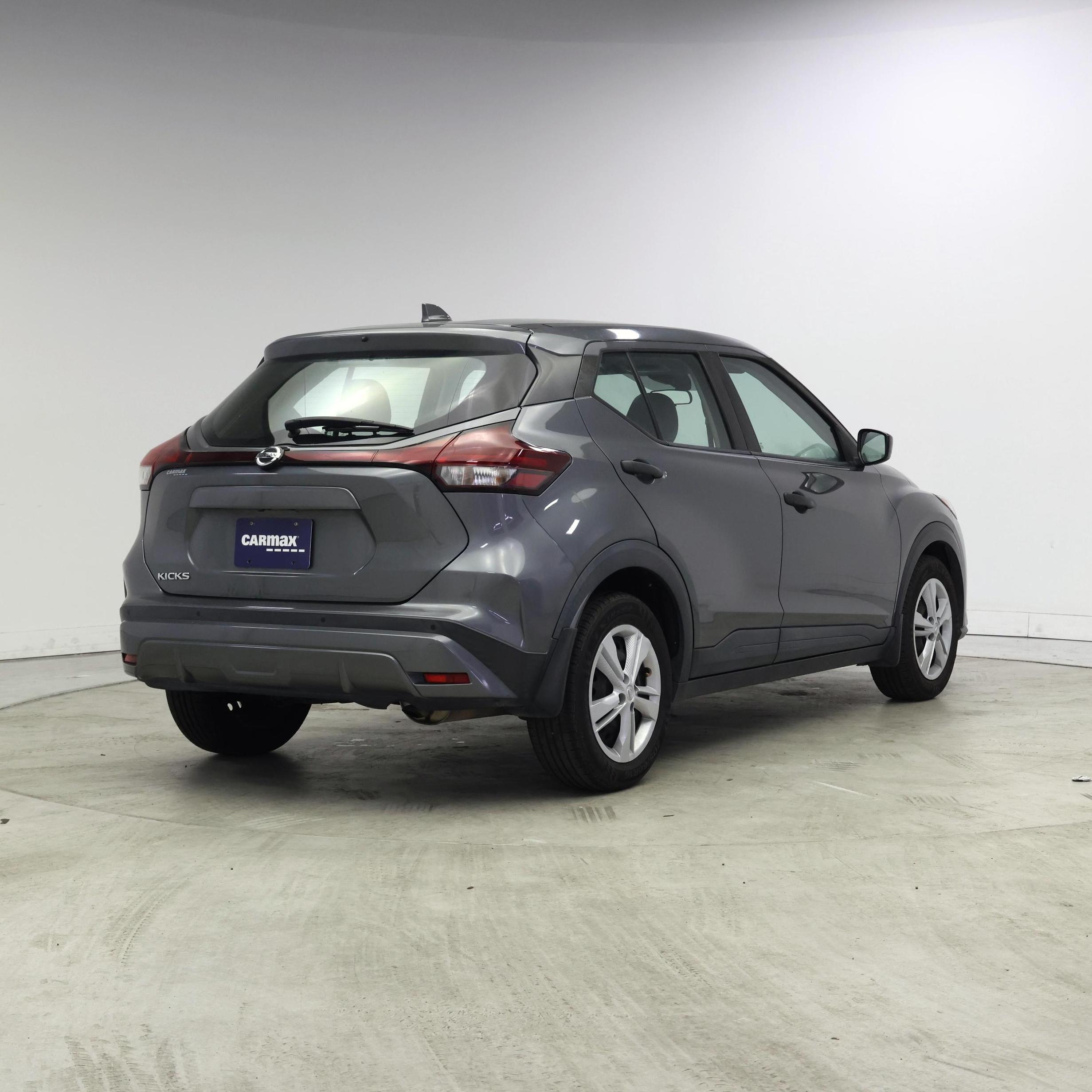 Thumbnail: 2021 Nissan Kicks - 8