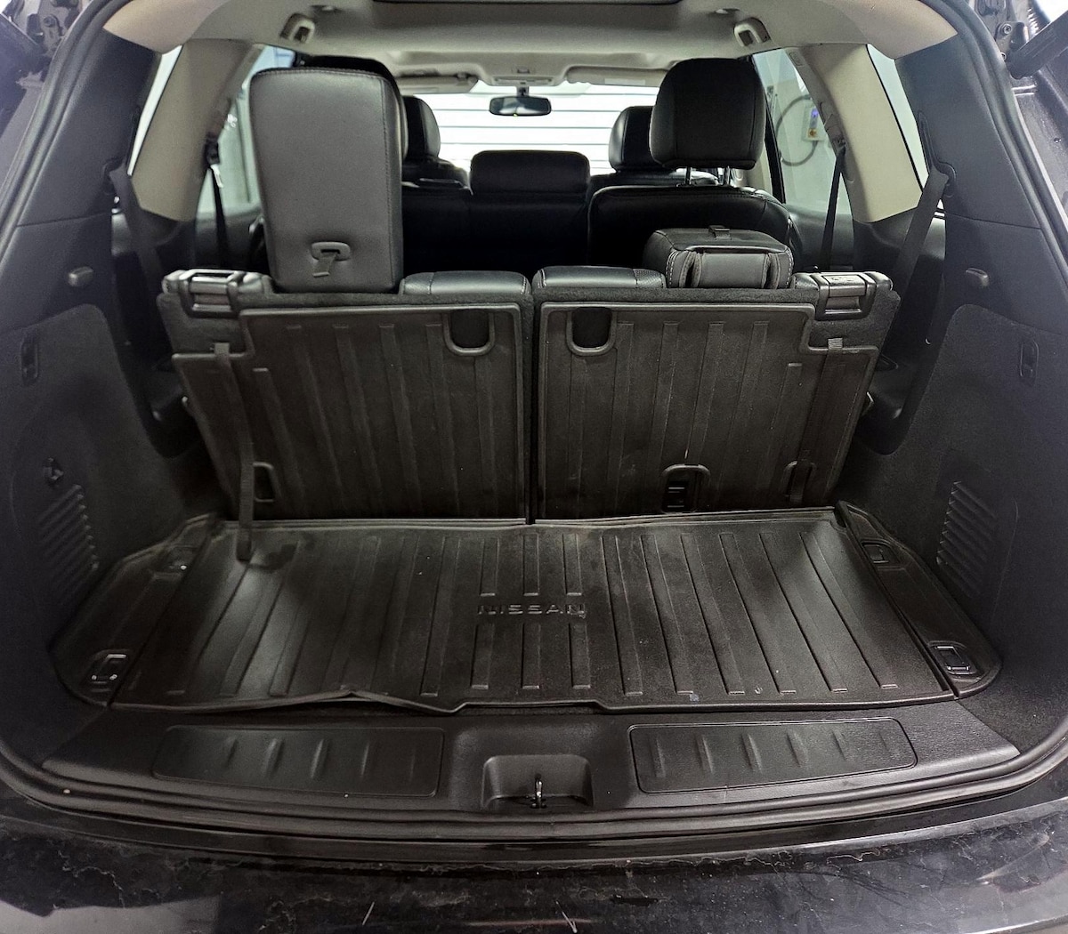 Trunk/Cargo (Seats Up)