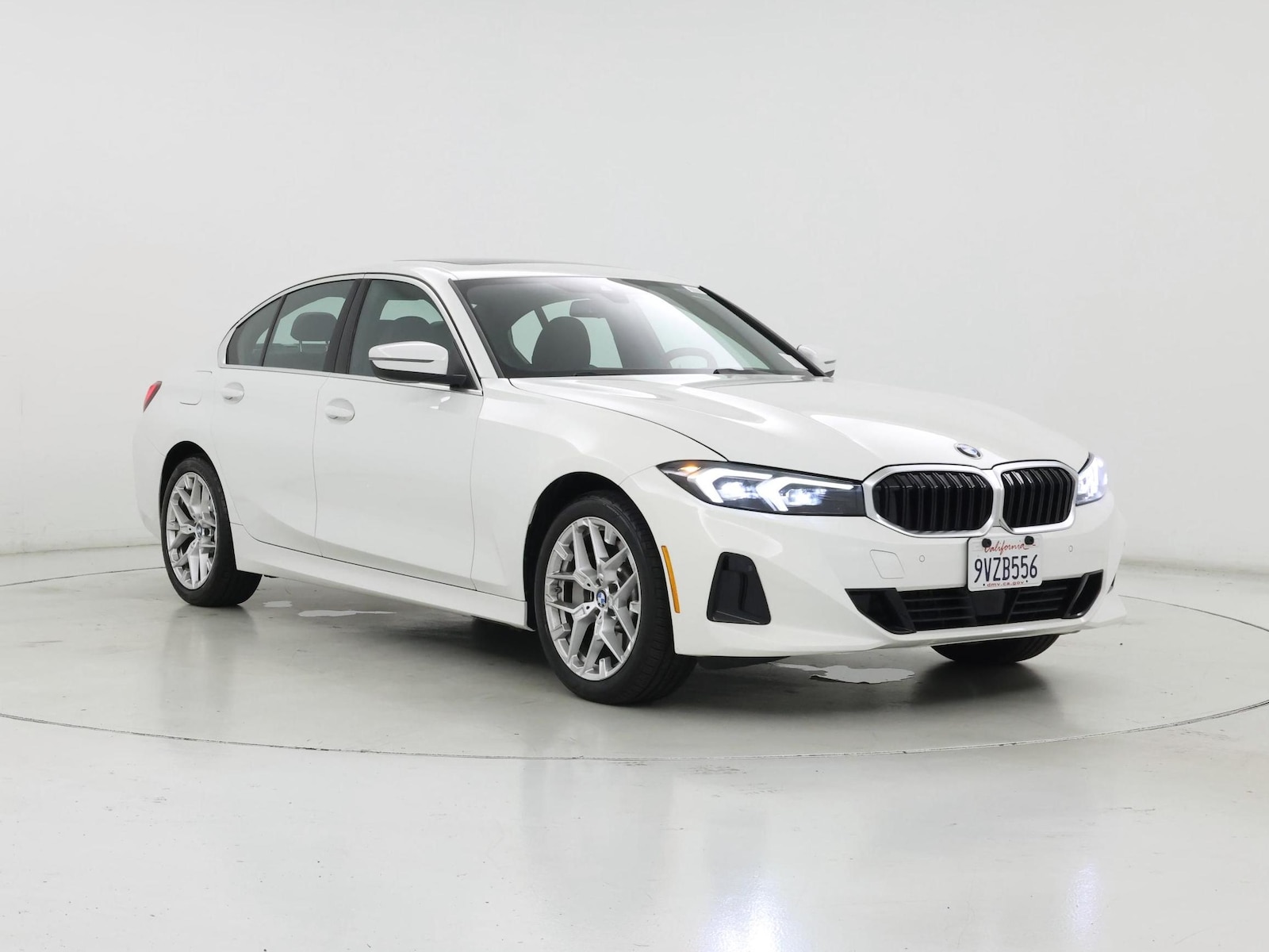 2026 BMW 3 Series 330i - Photo 2