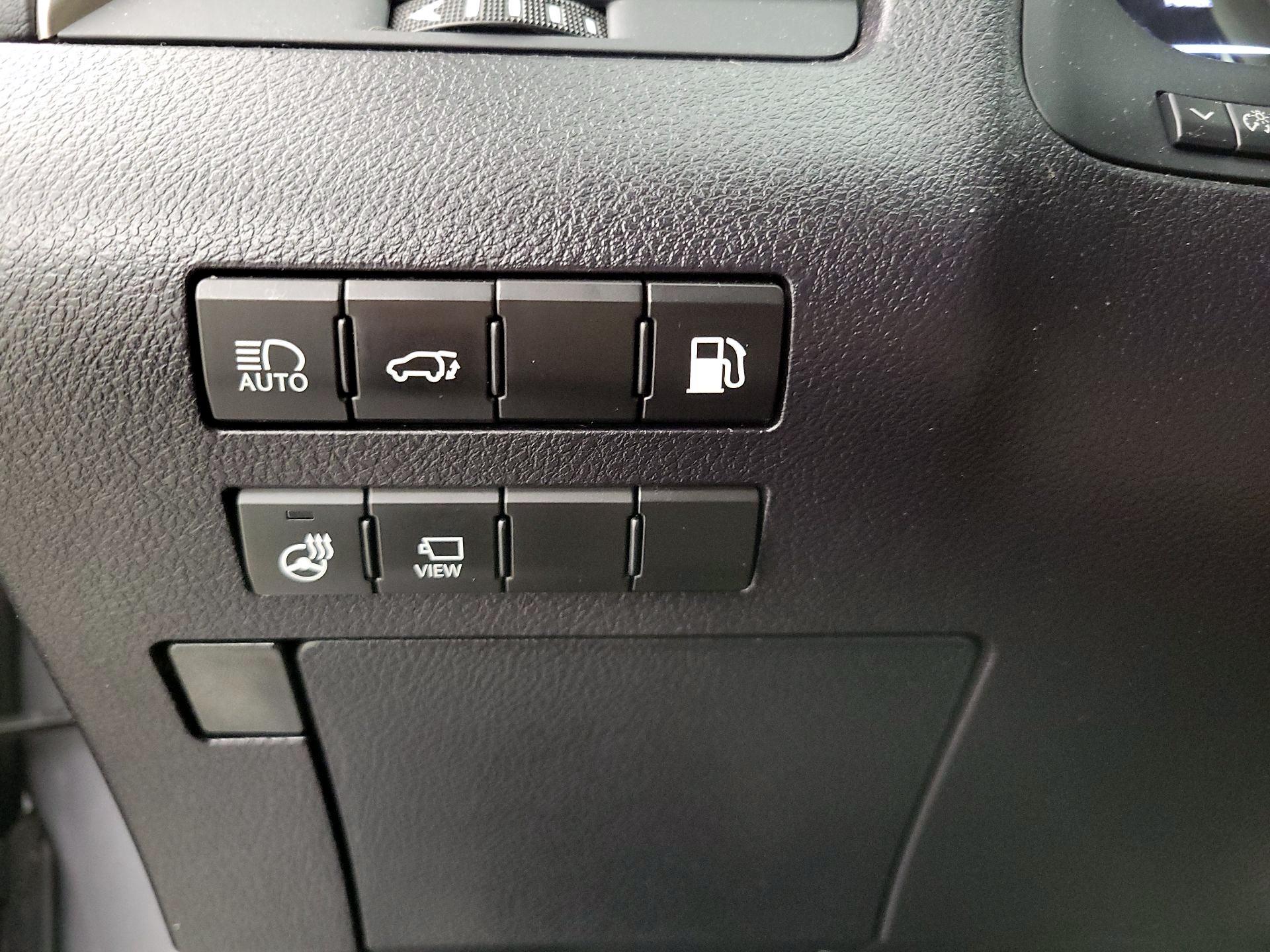 Thumbnail: 2022 Lexus RX - 13