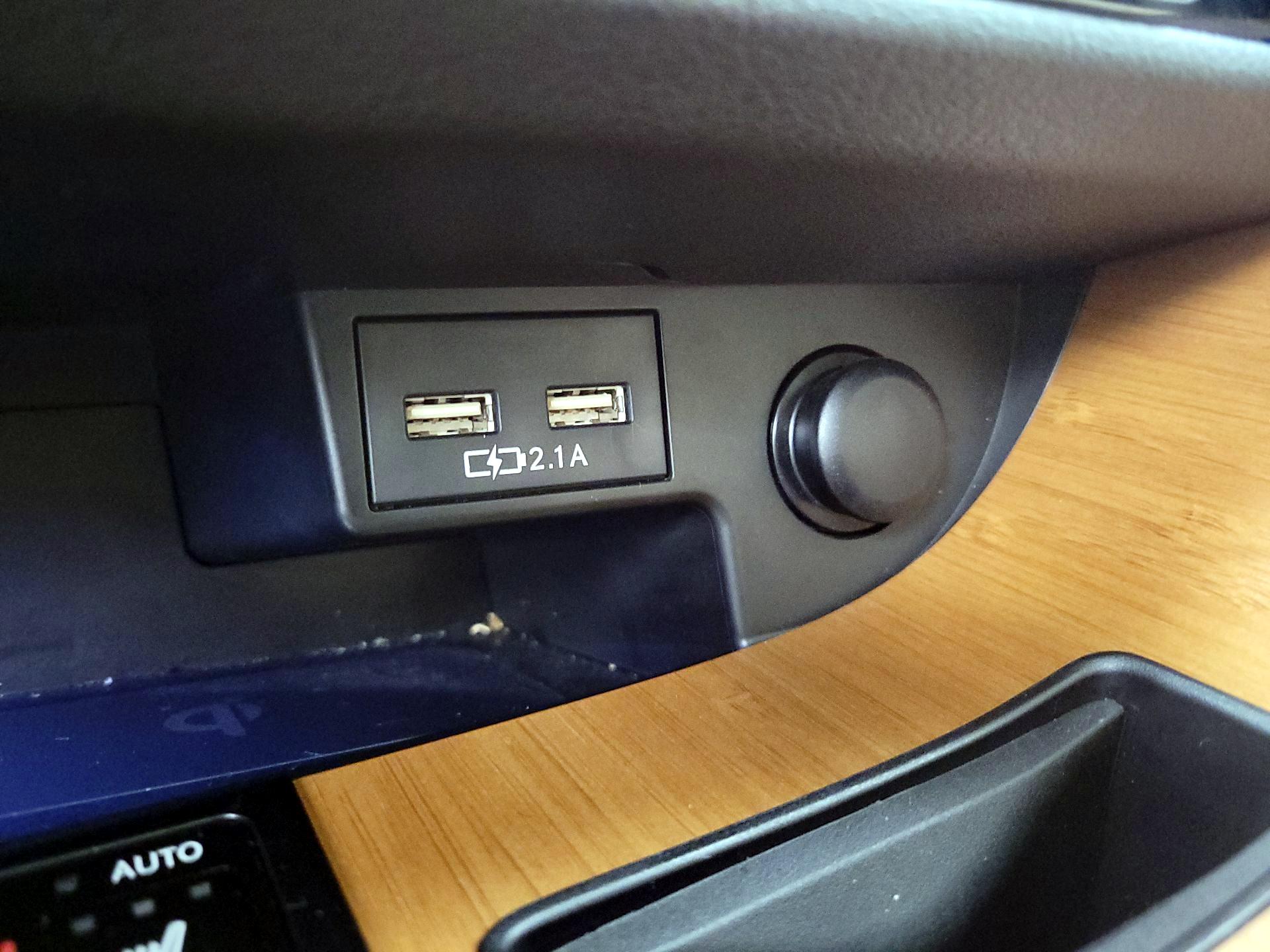 Thumbnail: 2022 Lexus RX - 19