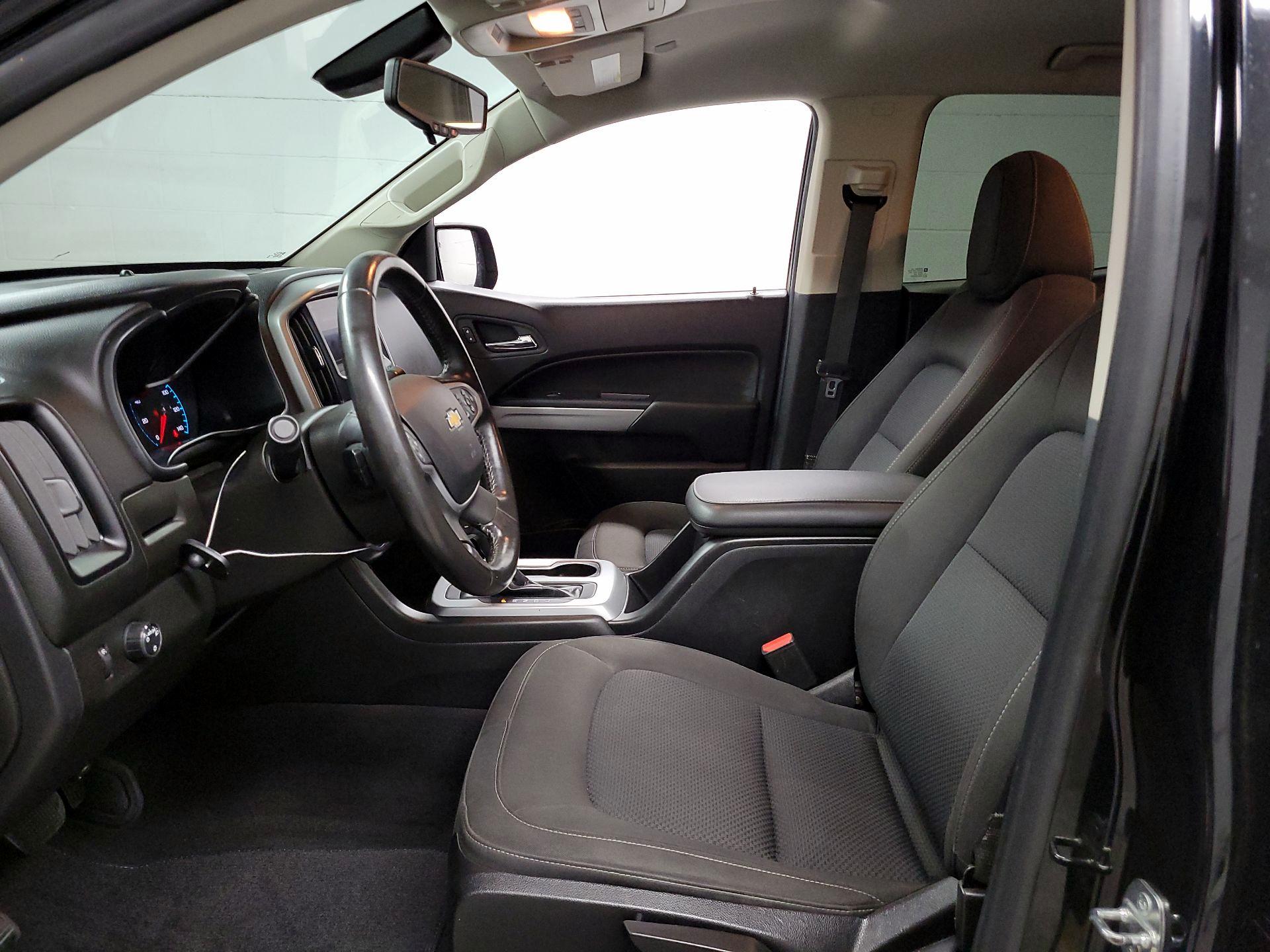 Thumbnail: 2019 Chevrolet Colorado - 11