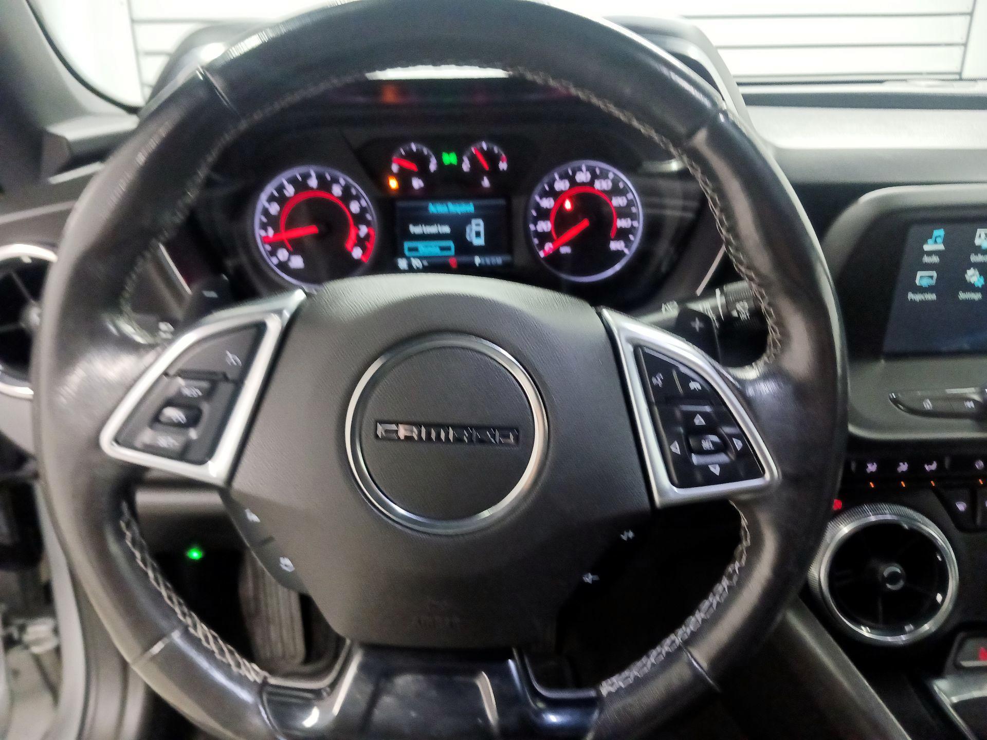 Thumbnail: 2018 Chevrolet Camaro - 10