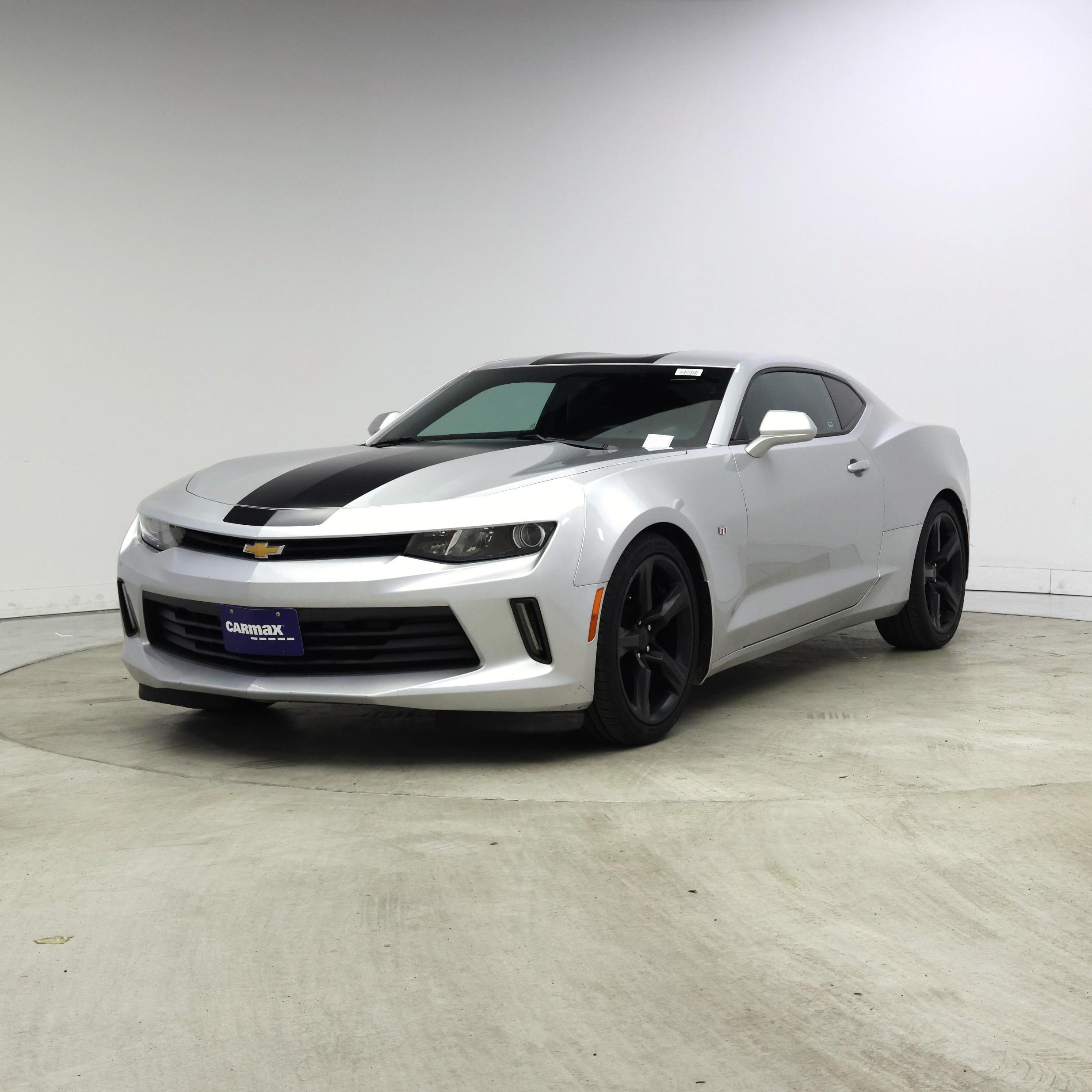 Thumbnail: 2018 Chevrolet Camaro - 4