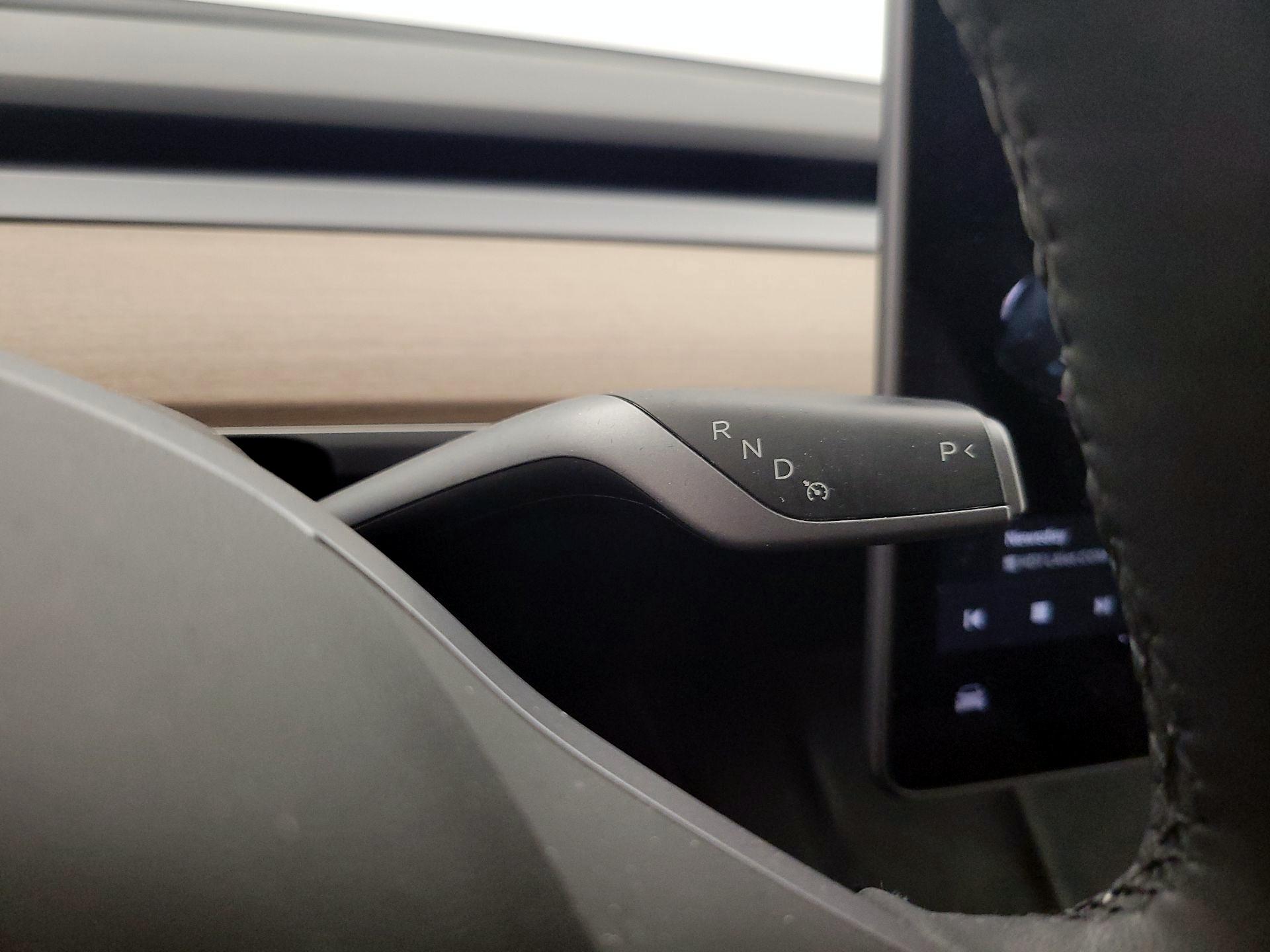 Thumbnail: 2021 Tesla Model Y - 17