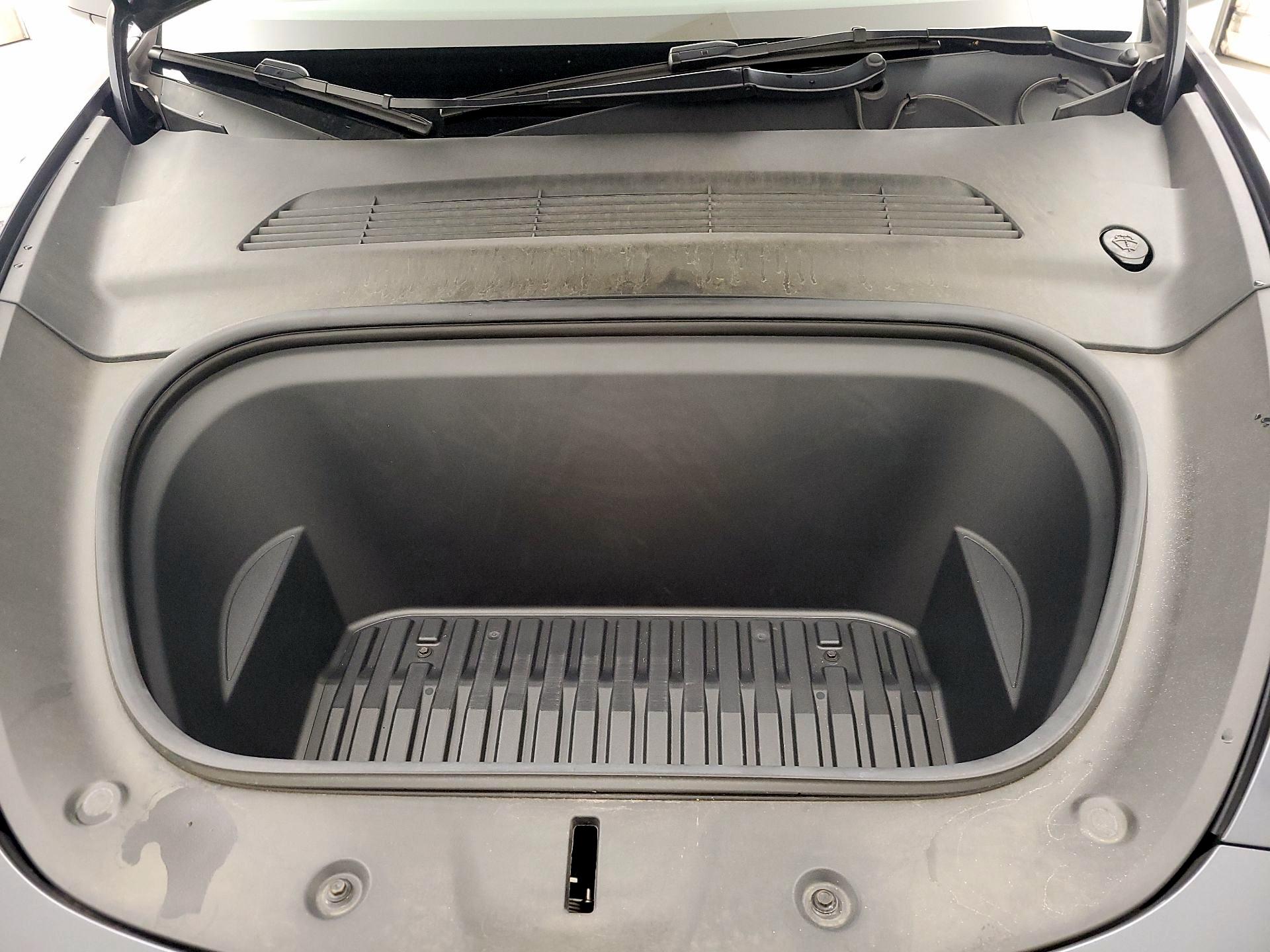 Thumbnail: 2021 Tesla Model Y - 20