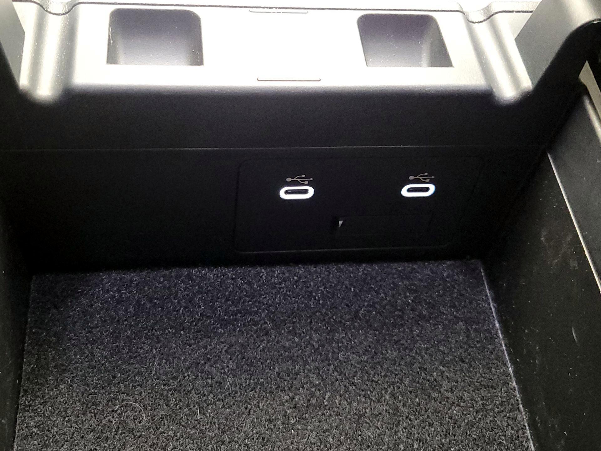 Thumbnail: 2024 Mazda CX-90 - 18