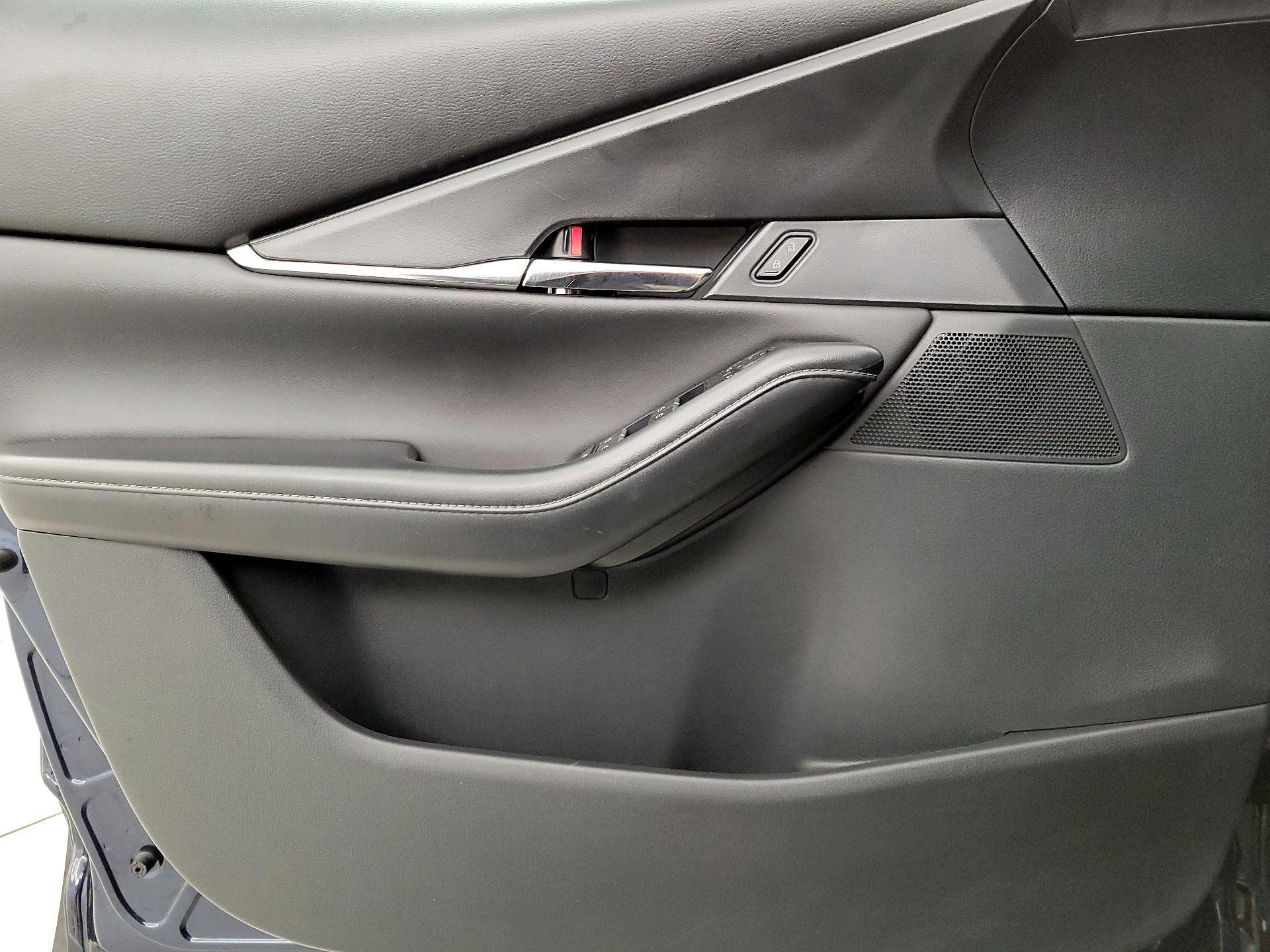 Thumbnail: 2025 Mazda CX-30 - 12