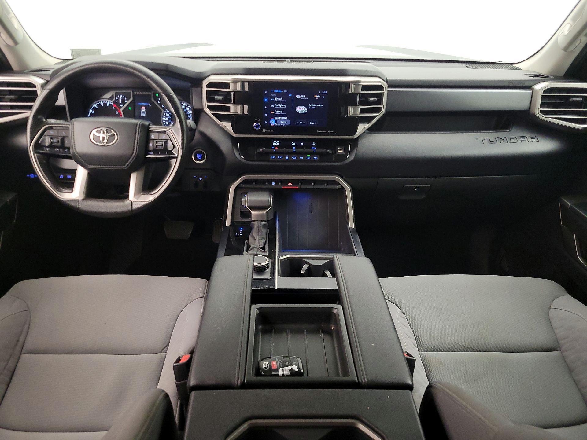 Thumbnail: 2023 Toyota Tundra - 9