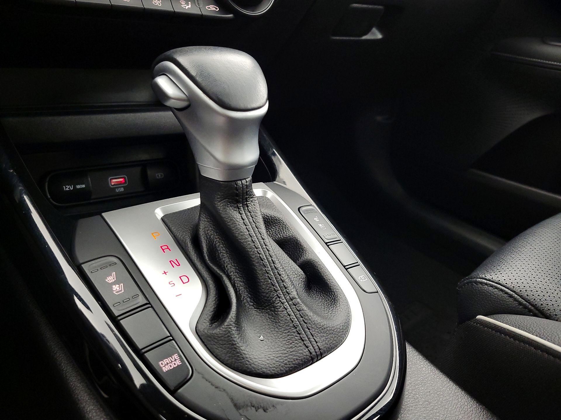 Thumbnail: 2023 Kia Forte - 17