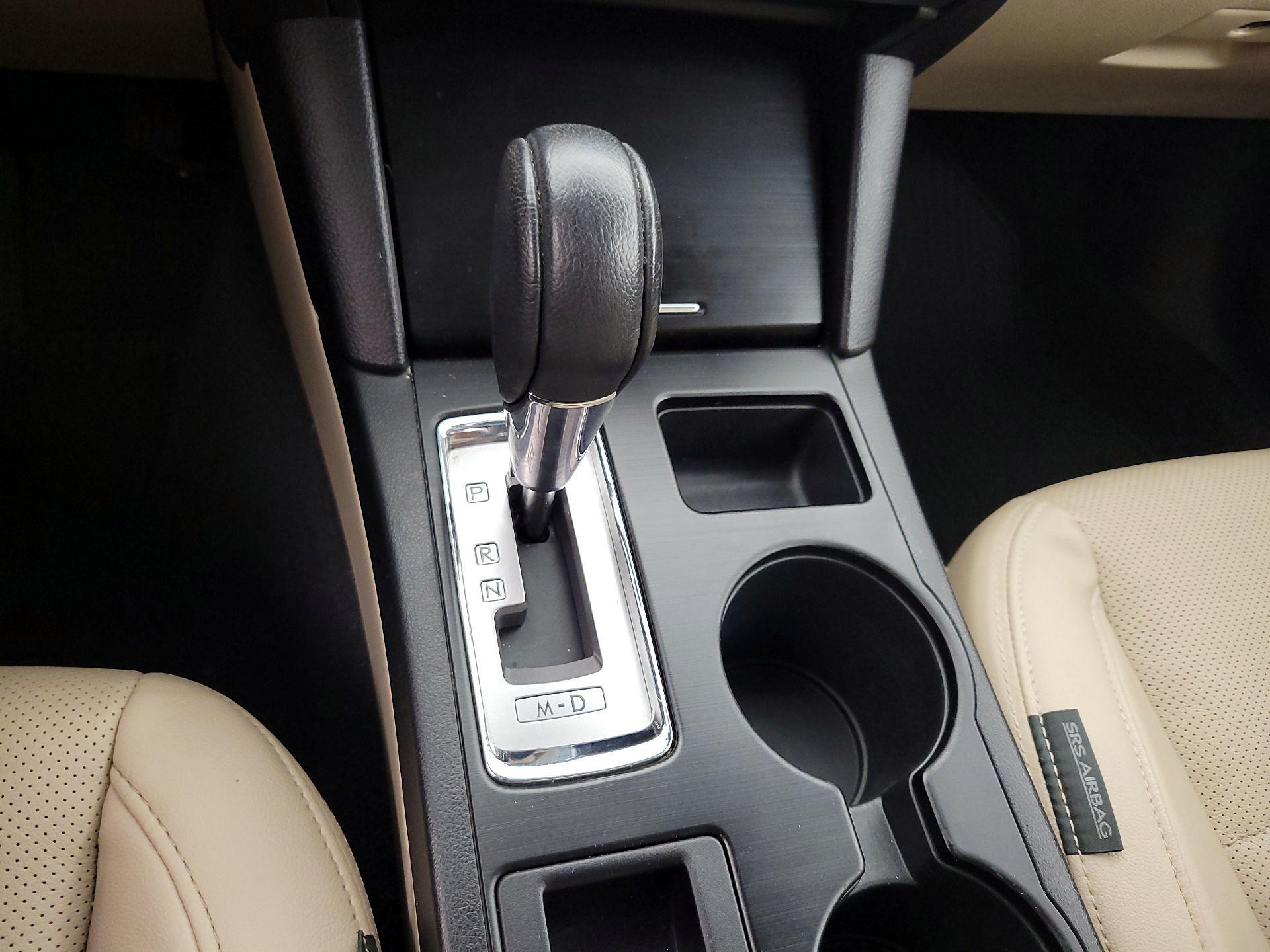 Thumbnail: 2016 Subaru Outback - 18