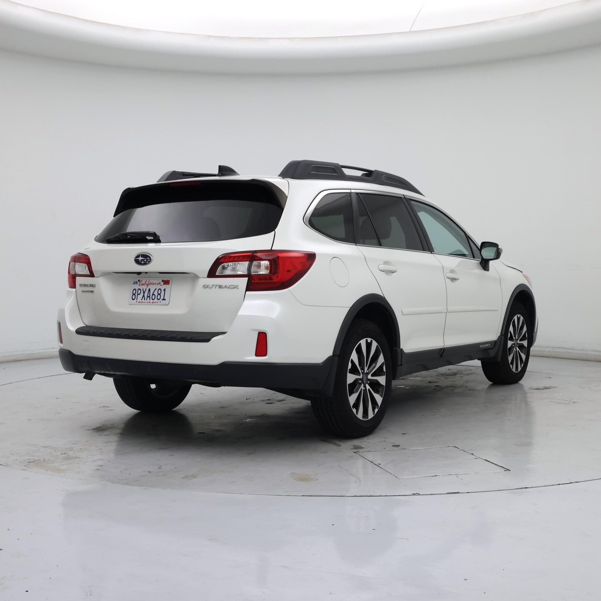 Thumbnail: 2016 Subaru Outback - 8