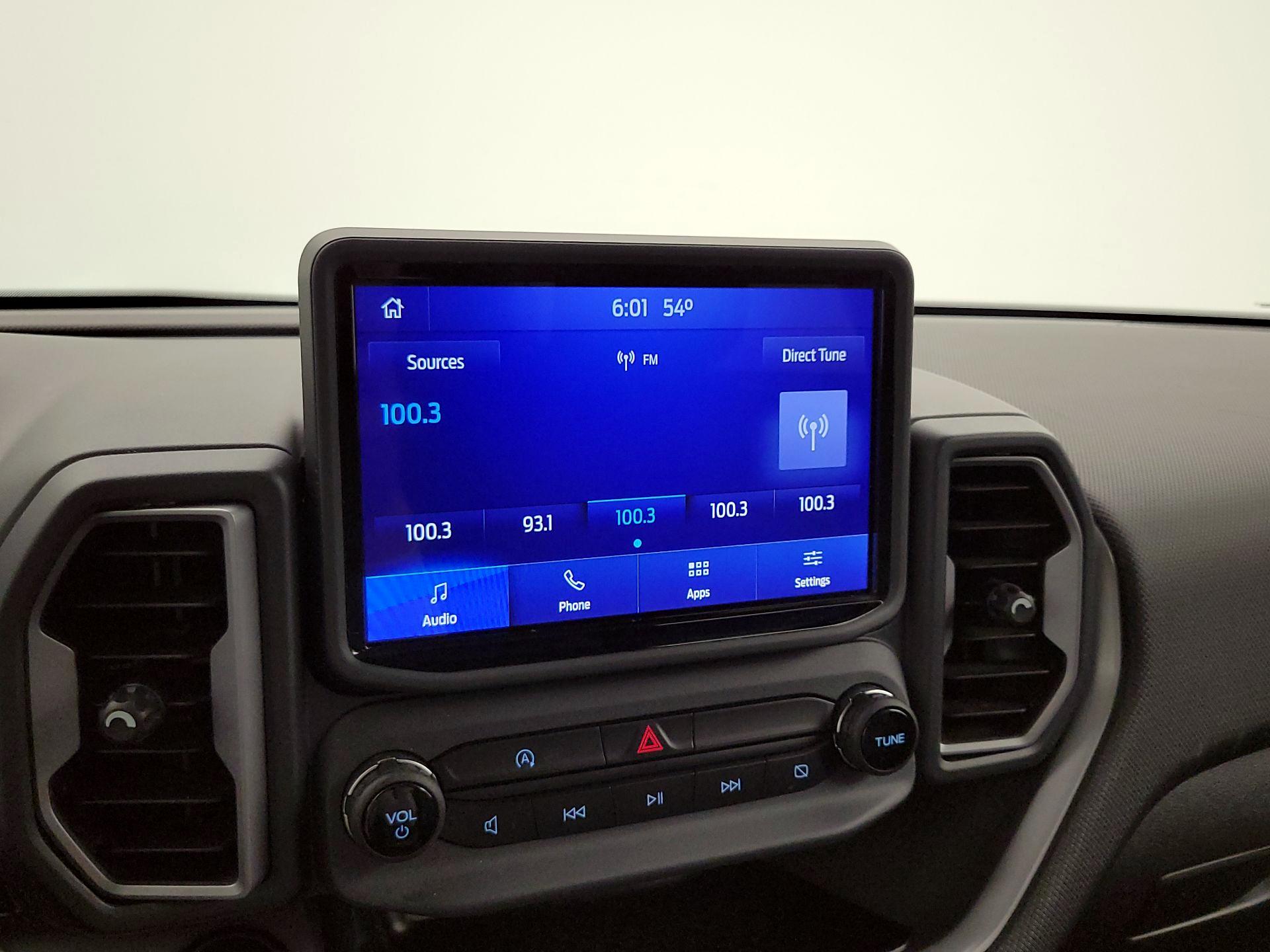 Thumbnail: 2021 Ford Bronco Sport - 15