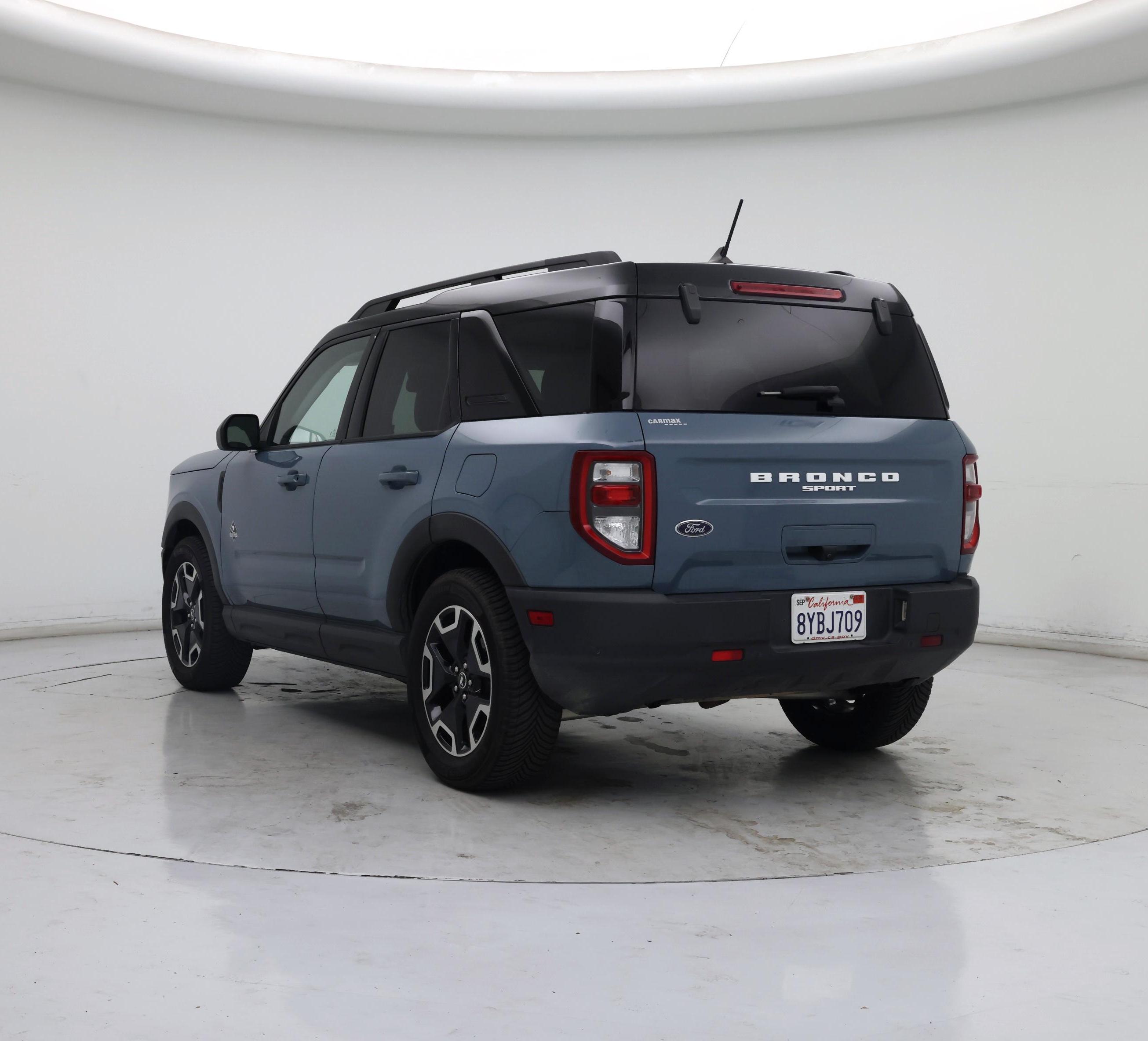 Thumbnail: 2021 Ford Bronco Sport - 2