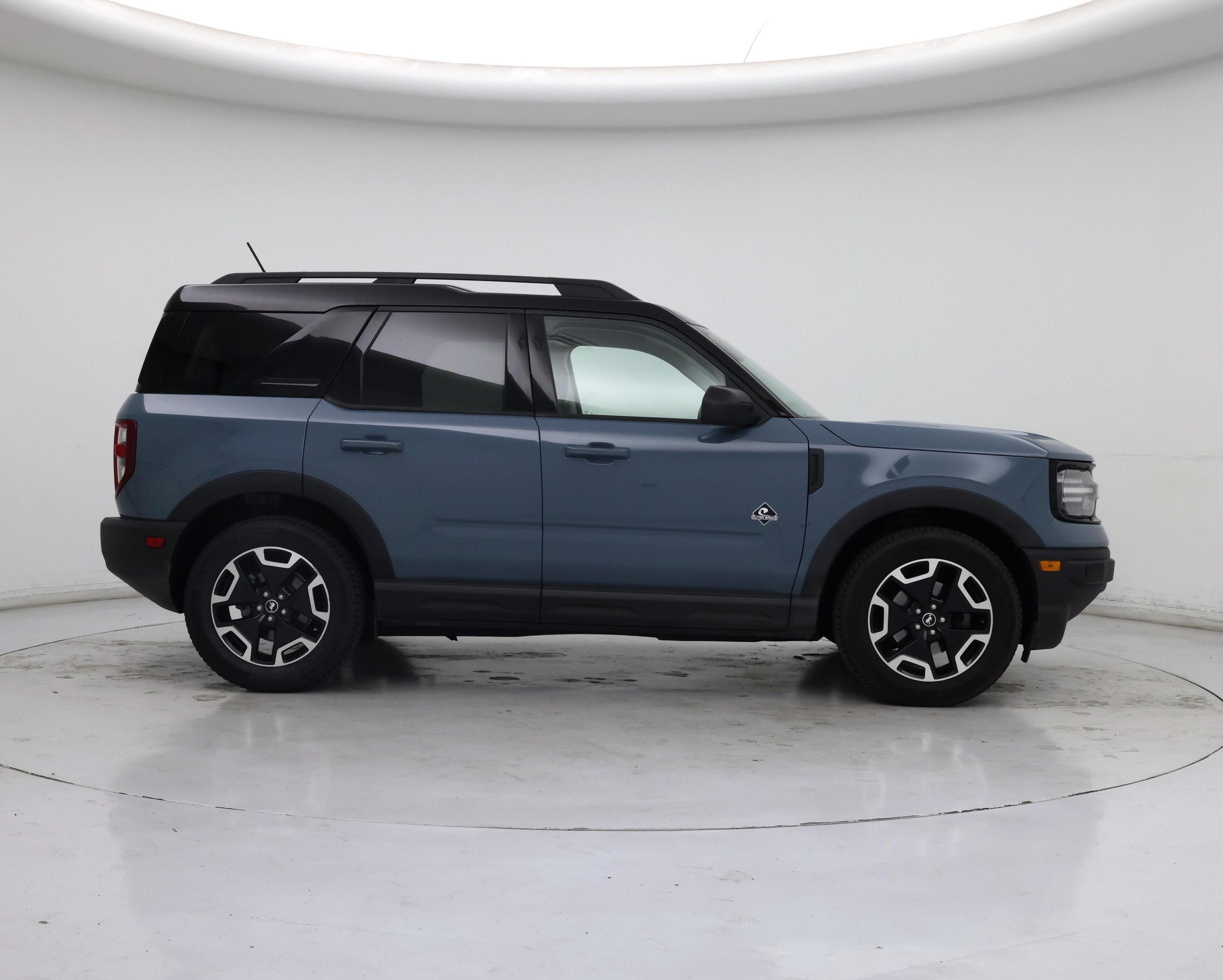 Thumbnail: 2021 Ford Bronco Sport - 7