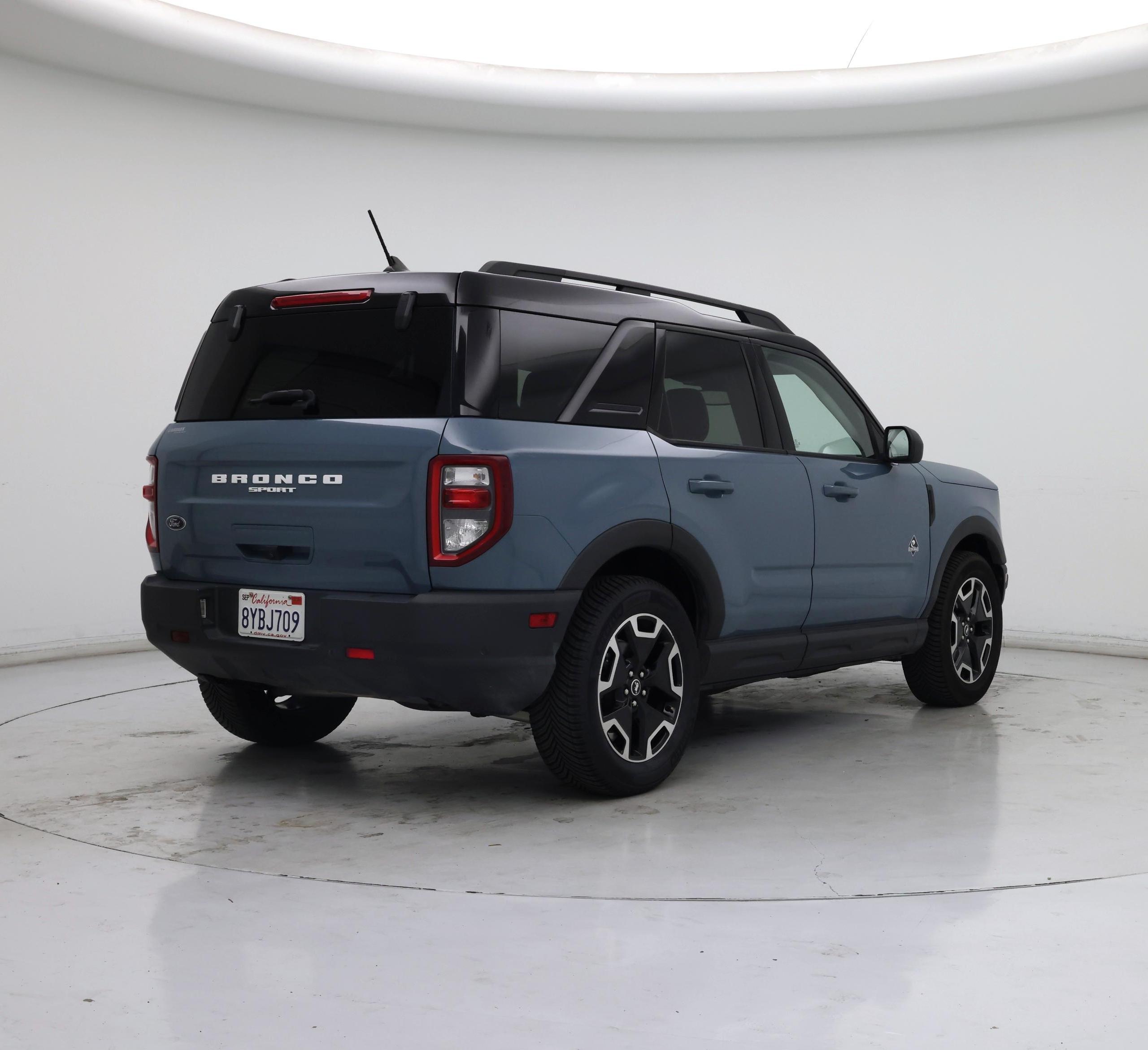 Thumbnail: 2021 Ford Bronco Sport - 8