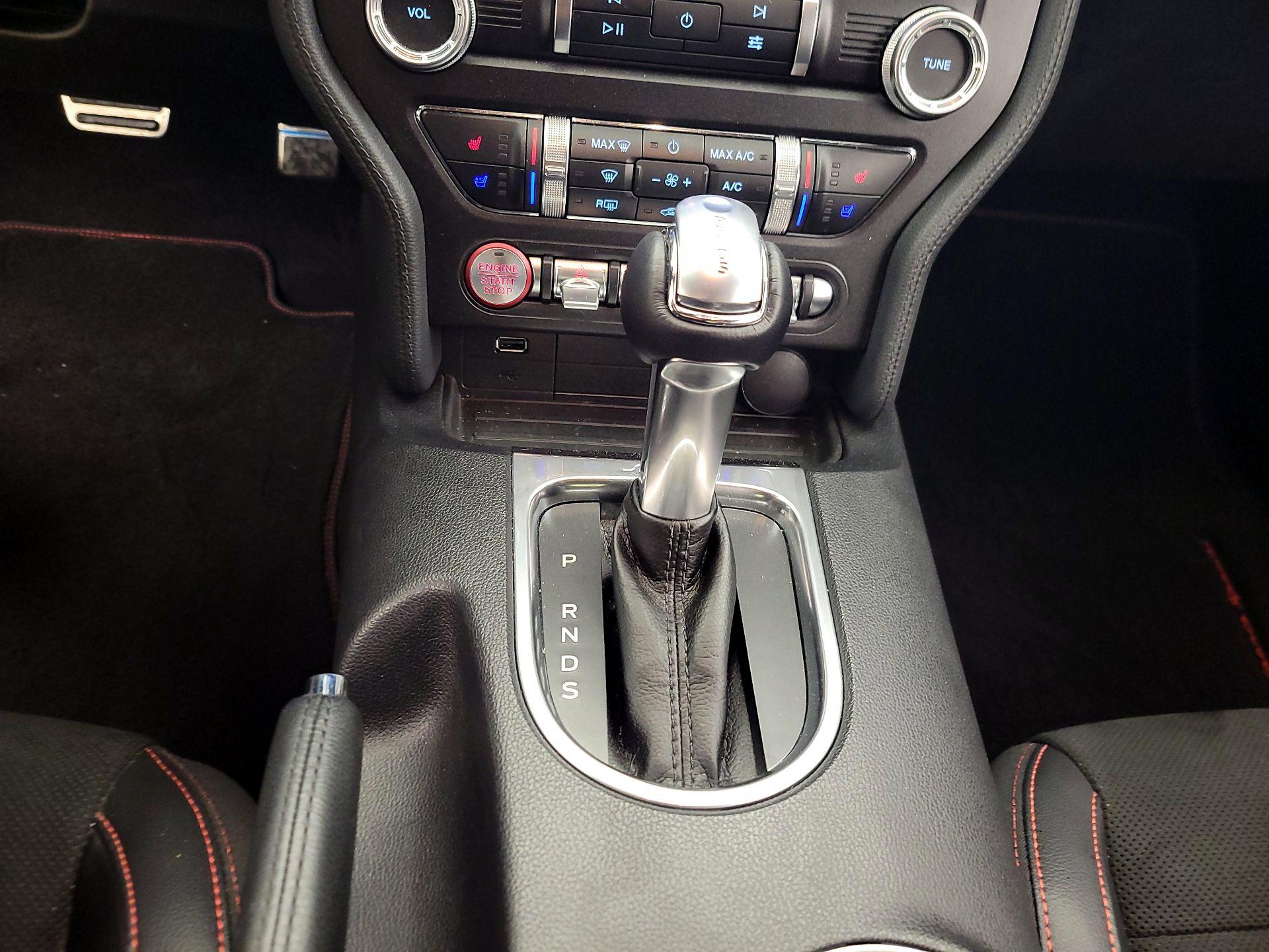 Thumbnail: 2019 Ford Mustang - 17