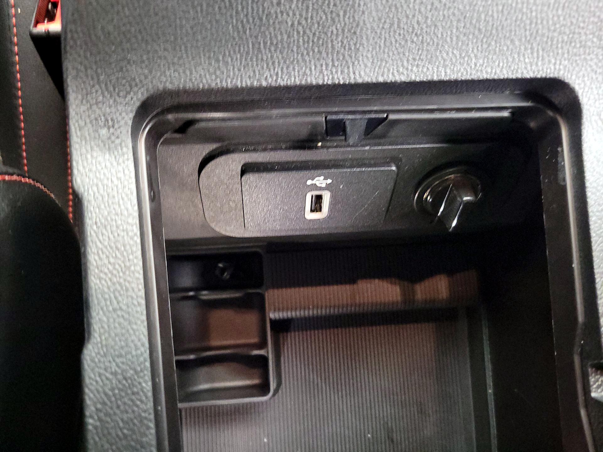 Thumbnail: 2019 Ford Mustang - 18