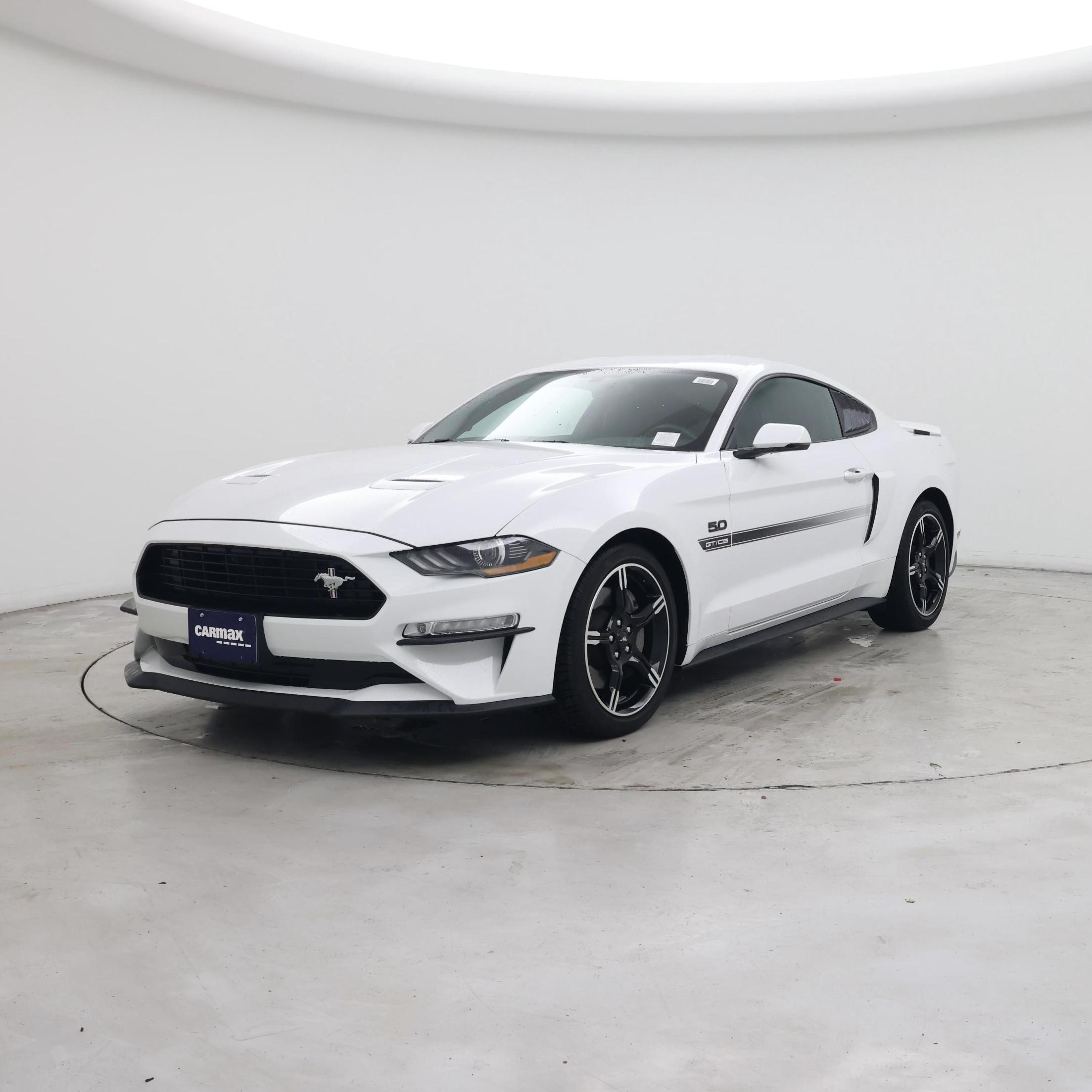 Thumbnail: 2019 Ford Mustang - 4