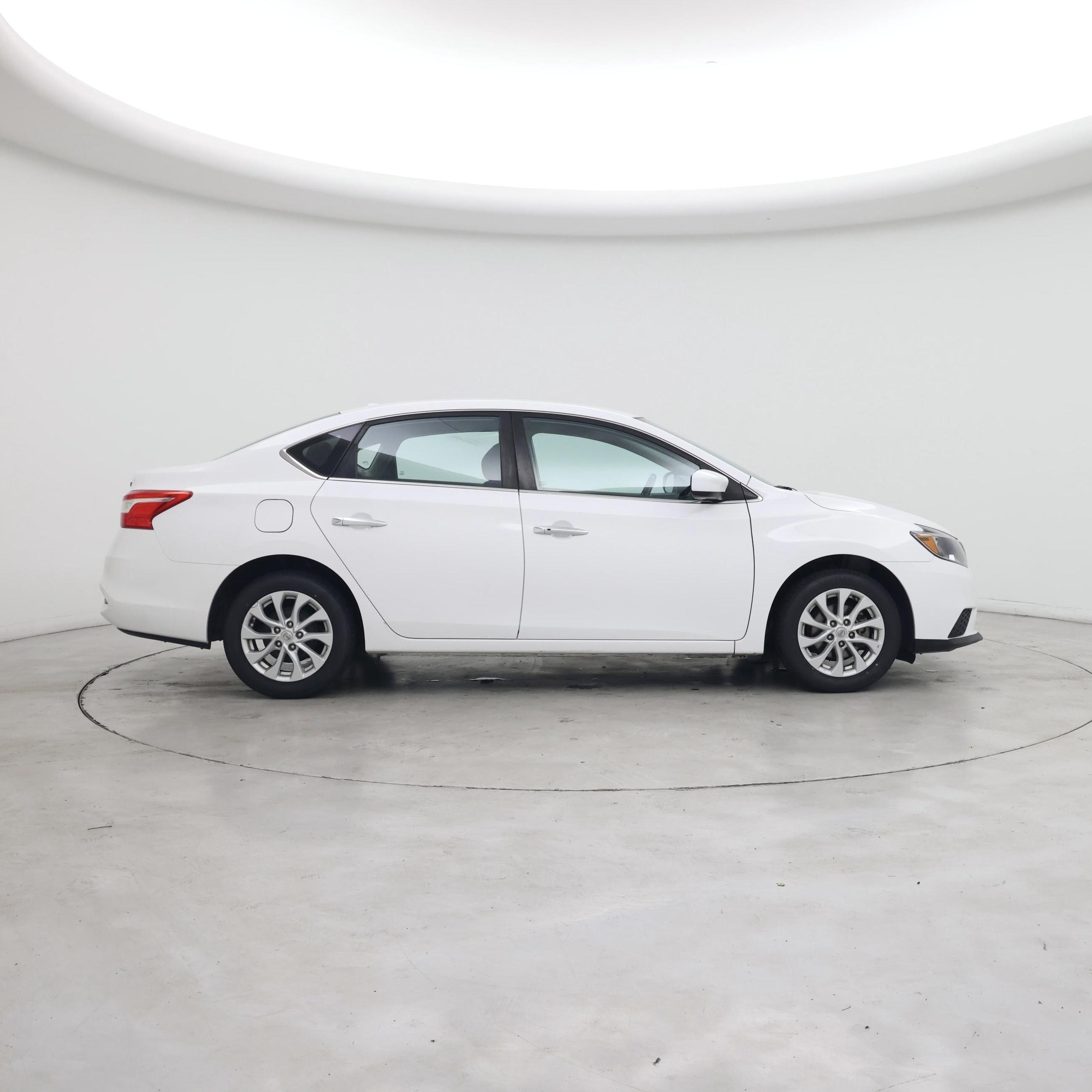 Thumbnail: 2019 Nissan Sentra - 7