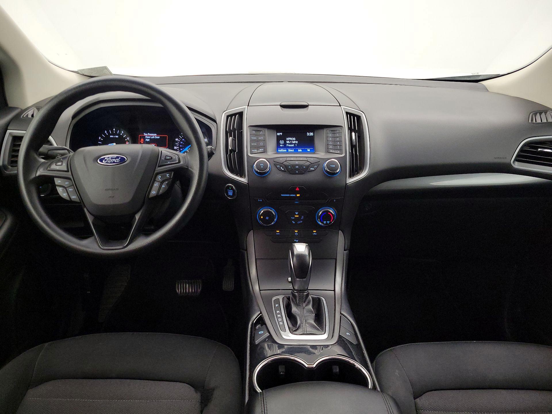 Thumbnail: 2017 Ford Edge - 9