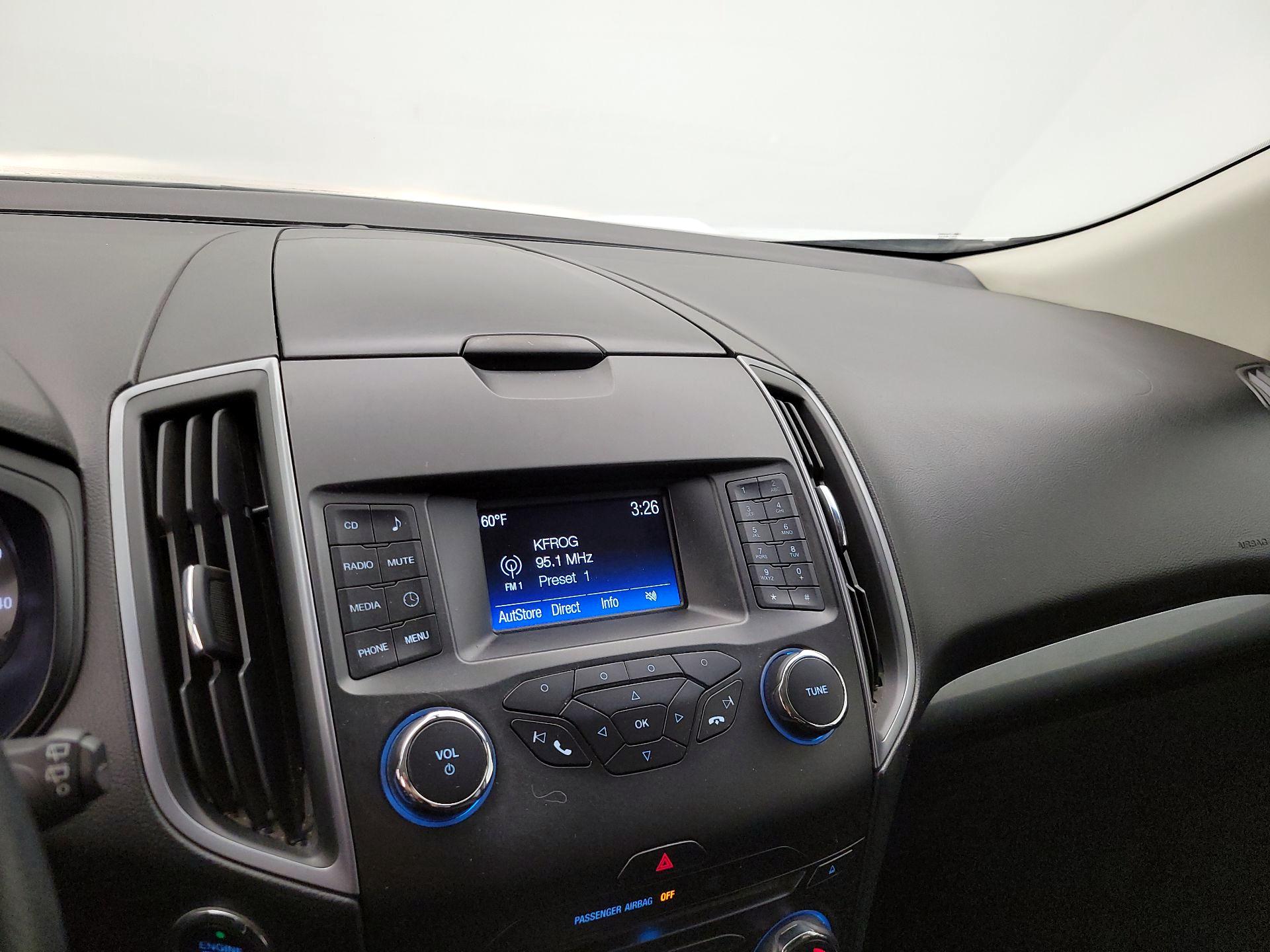 Thumbnail: 2017 Ford Edge - 15