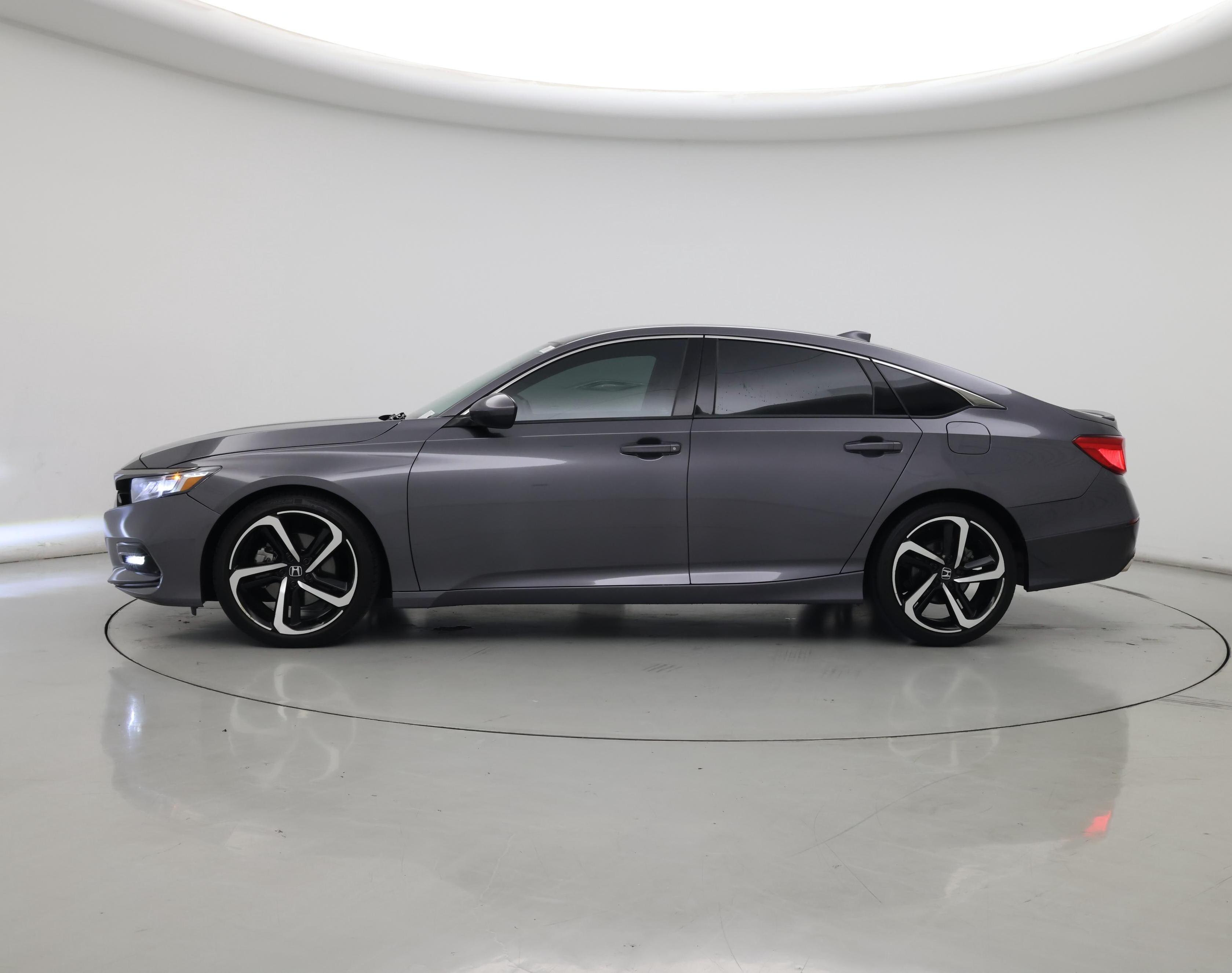 Thumbnail: 2017 Ford Edge - 3