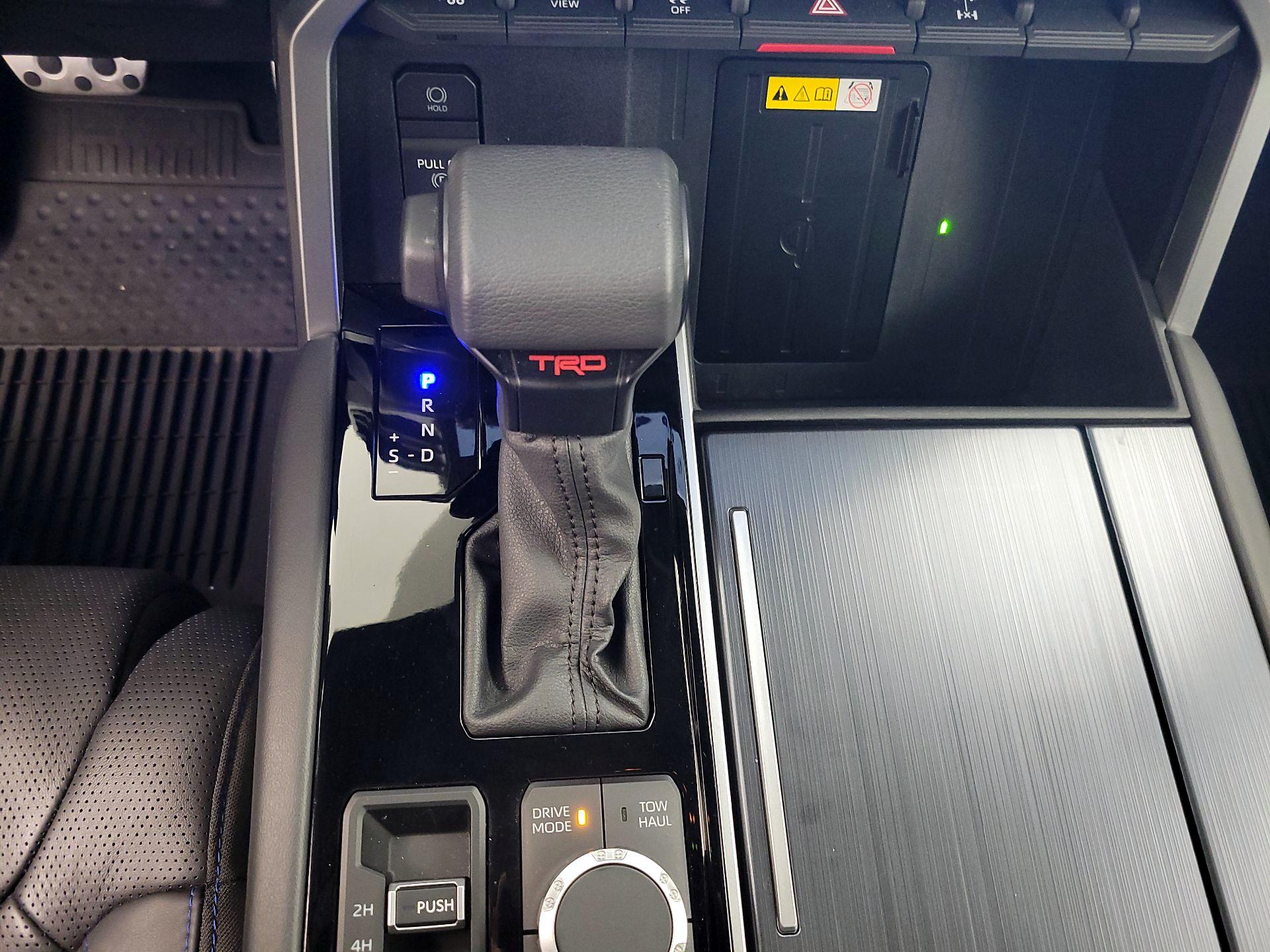 Thumbnail: 2024 Toyota Sequoia - 17