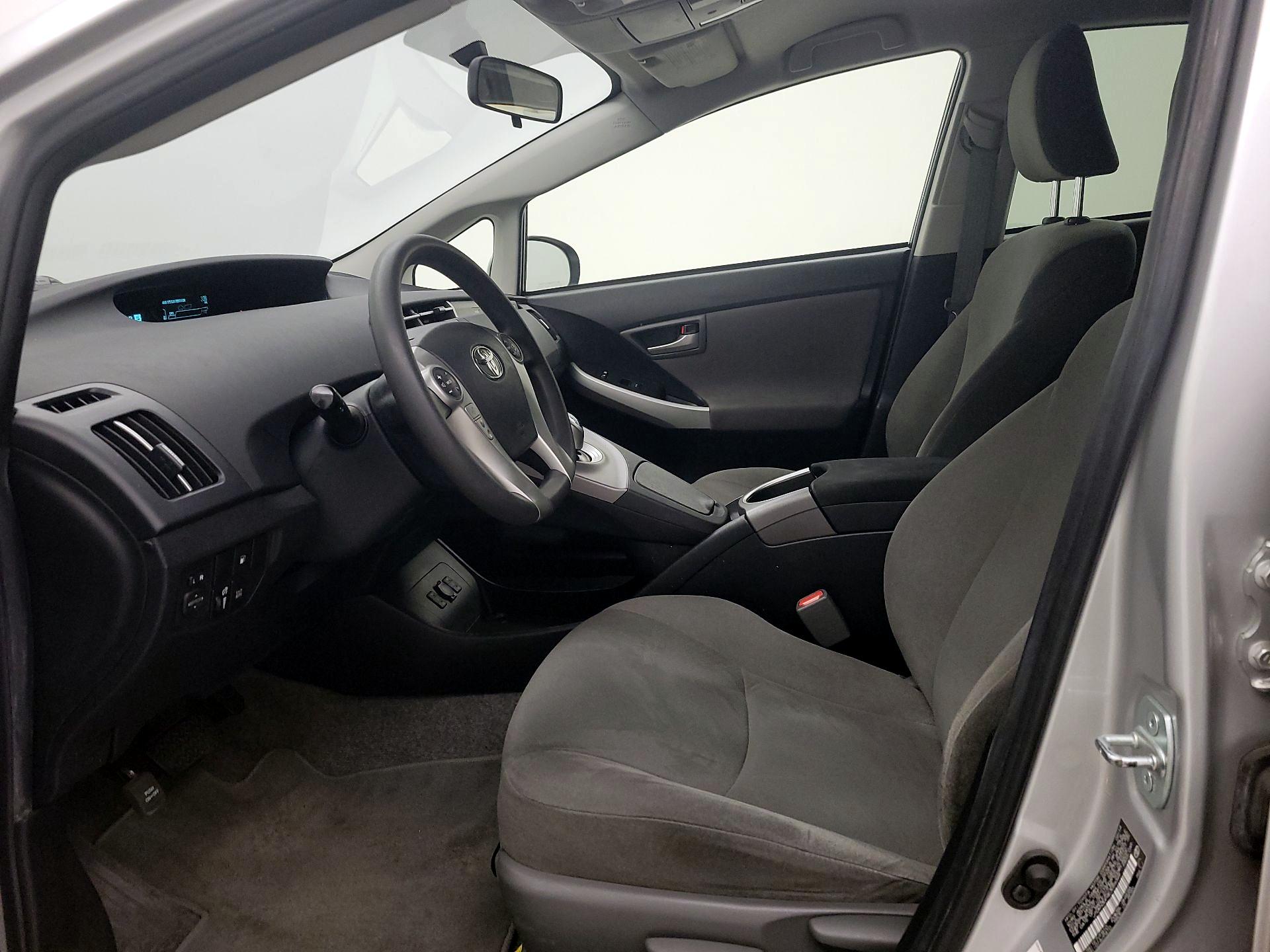 Thumbnail: 2014 Toyota Prius - 11