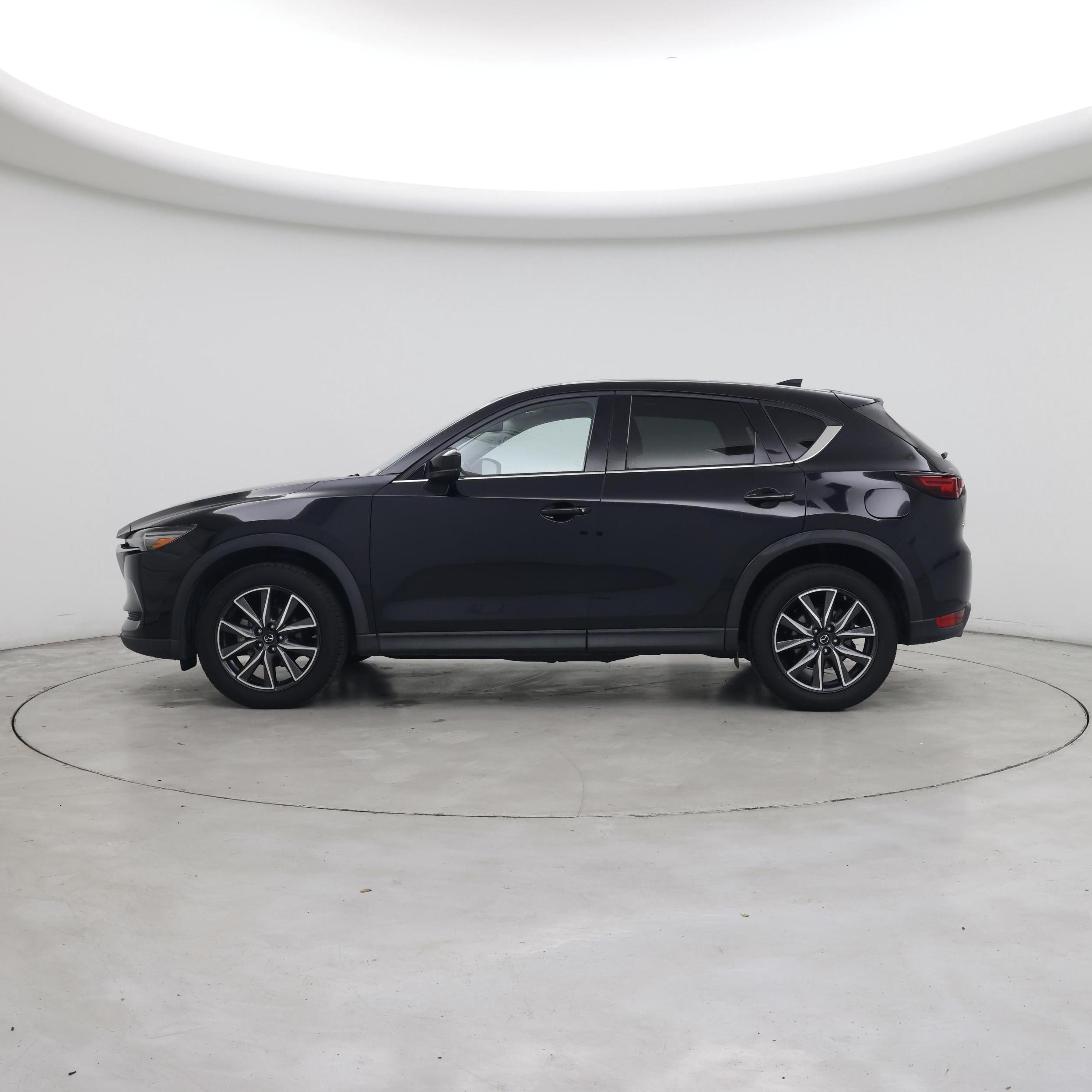 Thumbnail: 2017 Mazda CX-5 - 3