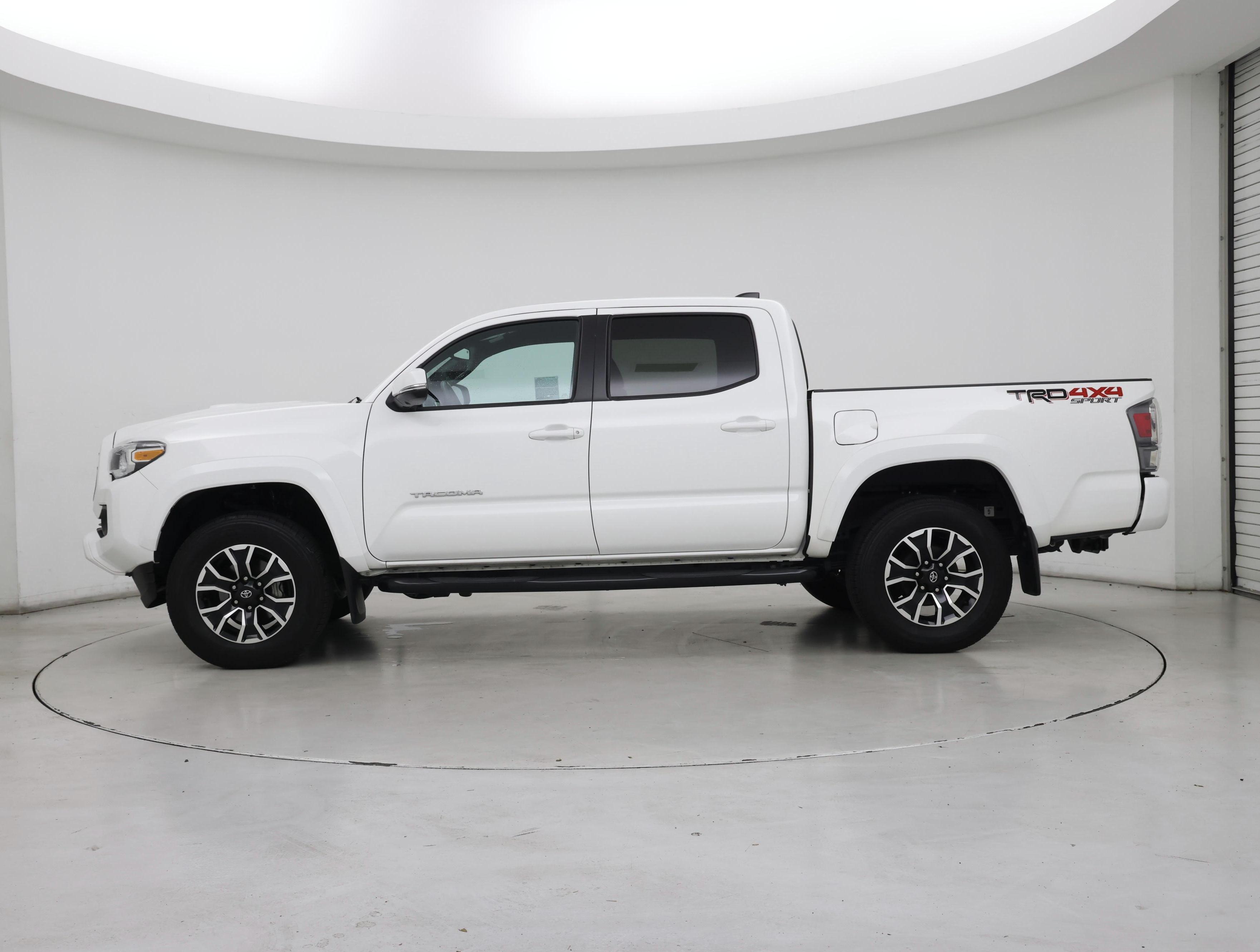 Thumbnail: 2023 Toyota Tacoma - 3