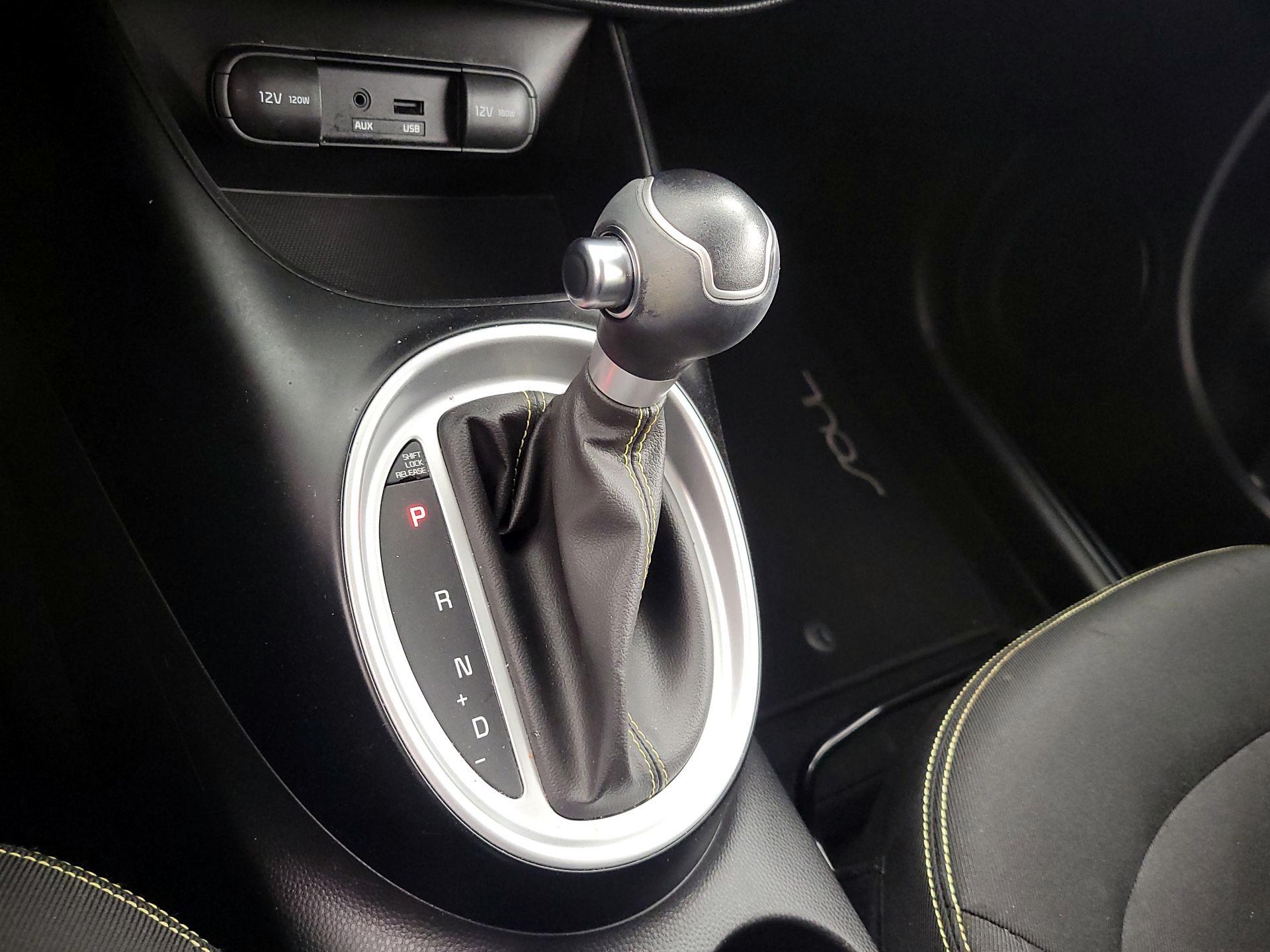 Thumbnail: 2014 Kia Soul - 16