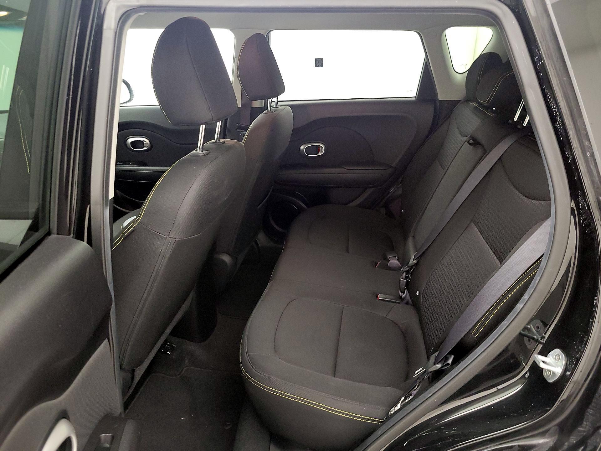 Thumbnail: 2014 Kia Soul - 17