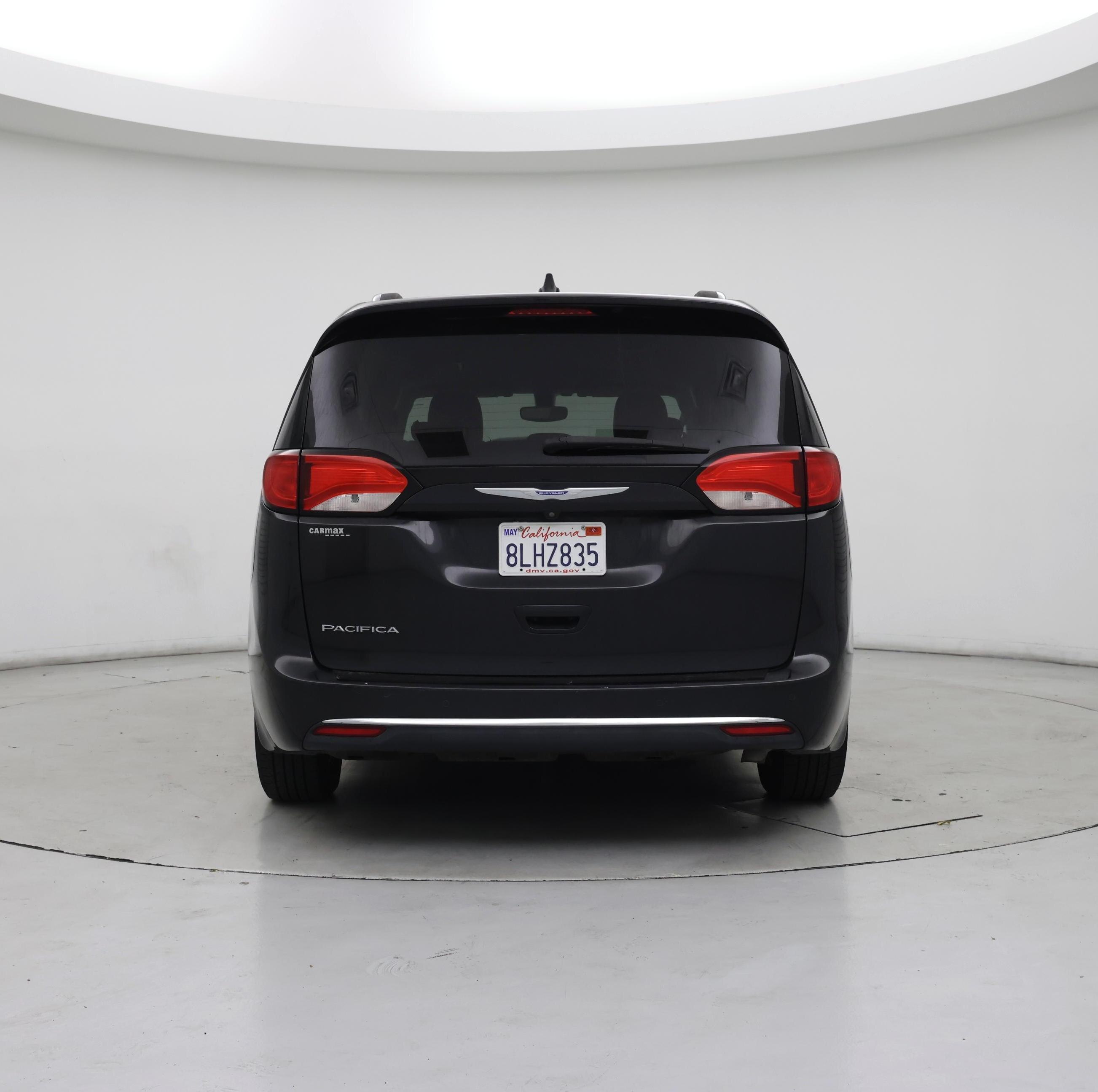 Thumbnail: 2018 Chrysler Pacifica - 6