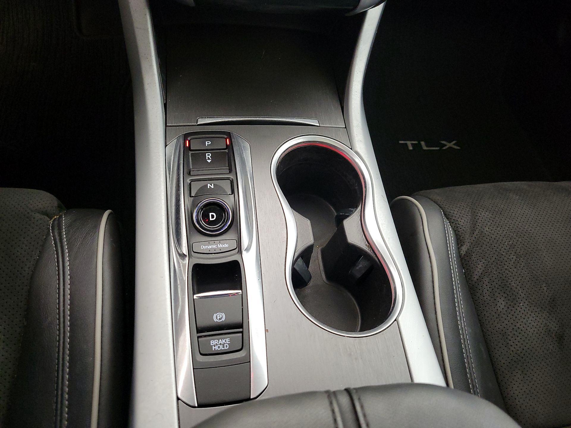 Thumbnail: 2020 Acura TLX - 18