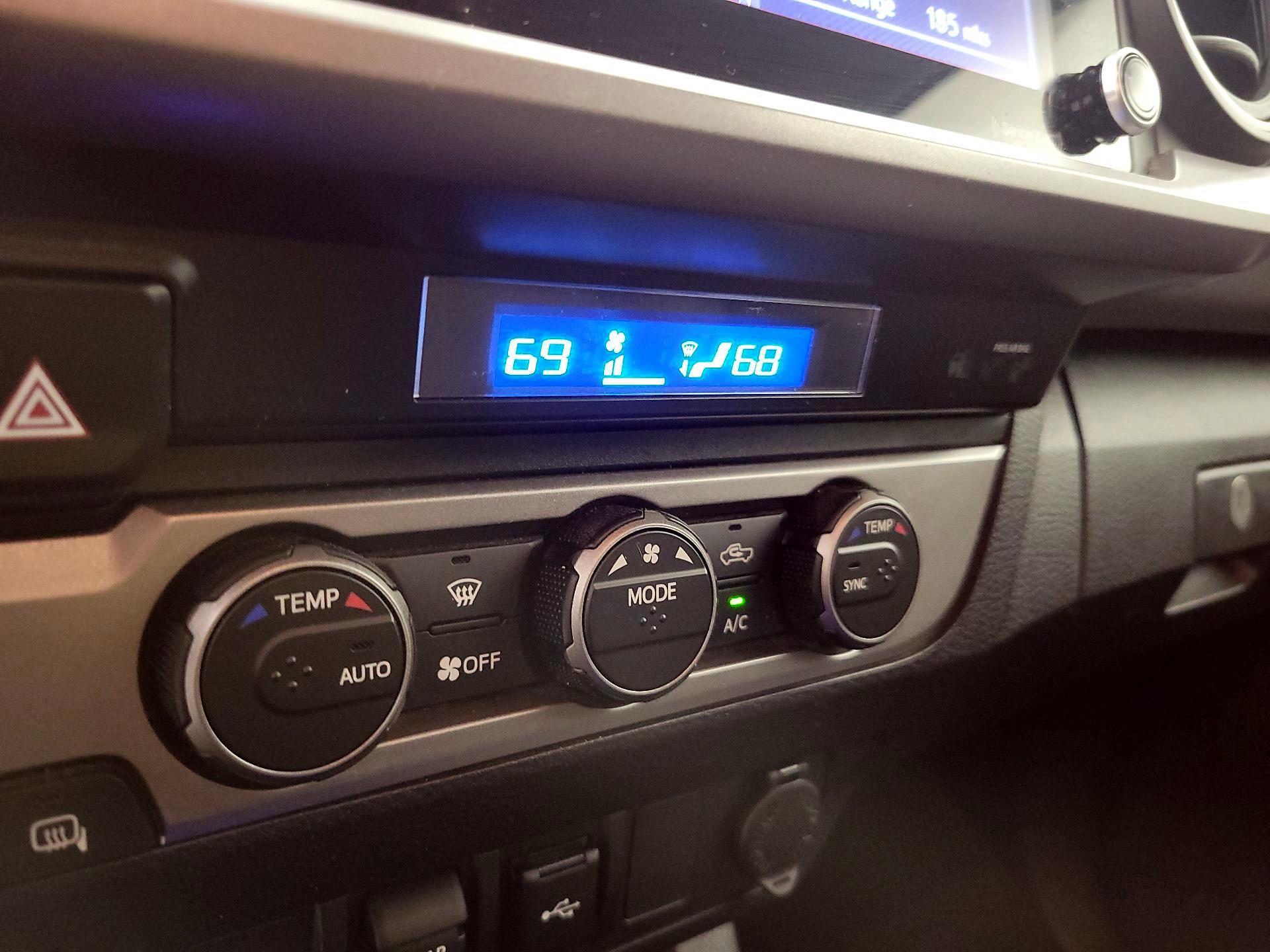 Thumbnail: 2021 Toyota Tacoma - 16