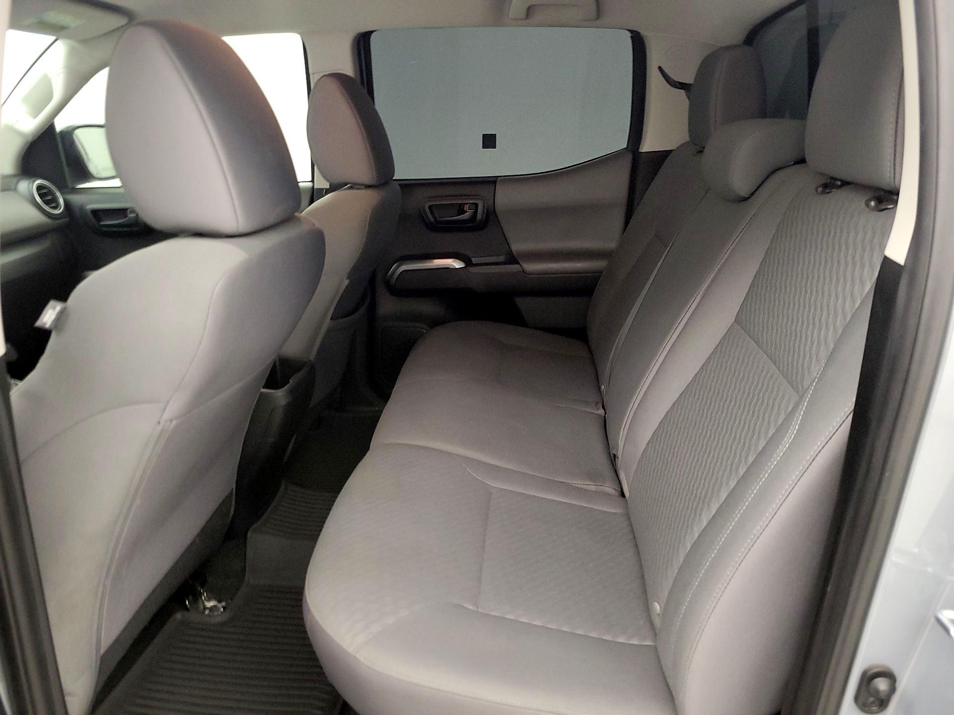 Thumbnail: 2021 Toyota Tacoma - 19