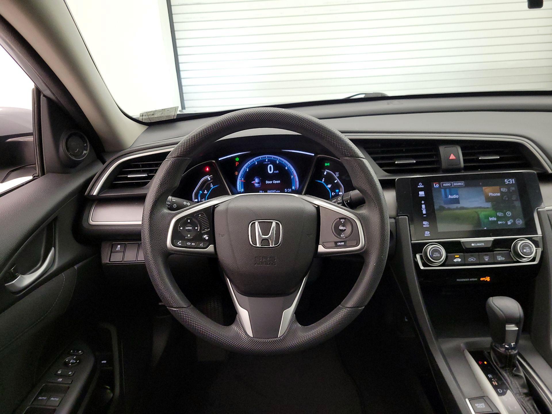 Thumbnail: 2016 Honda Civic - 10