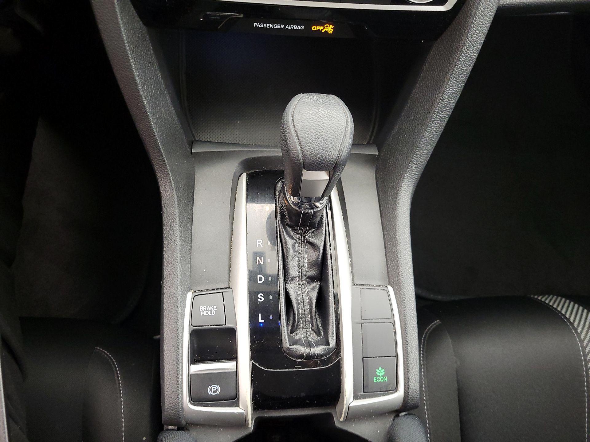 Thumbnail: 2016 Honda Civic - 17