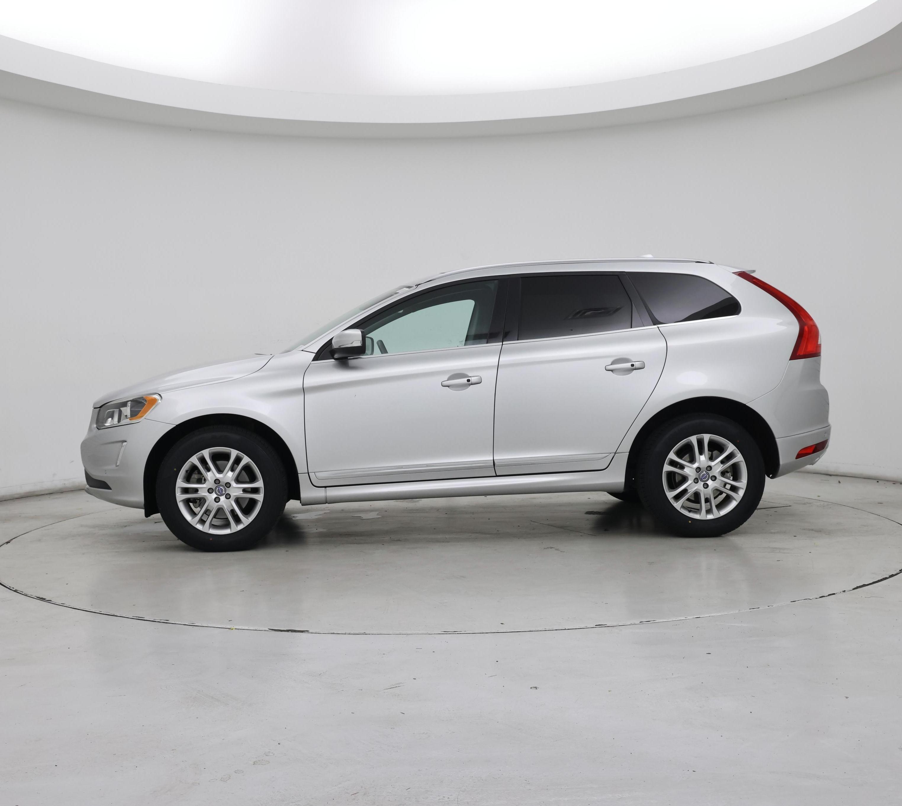 Thumbnail: 2016 Volvo XC60 - 3