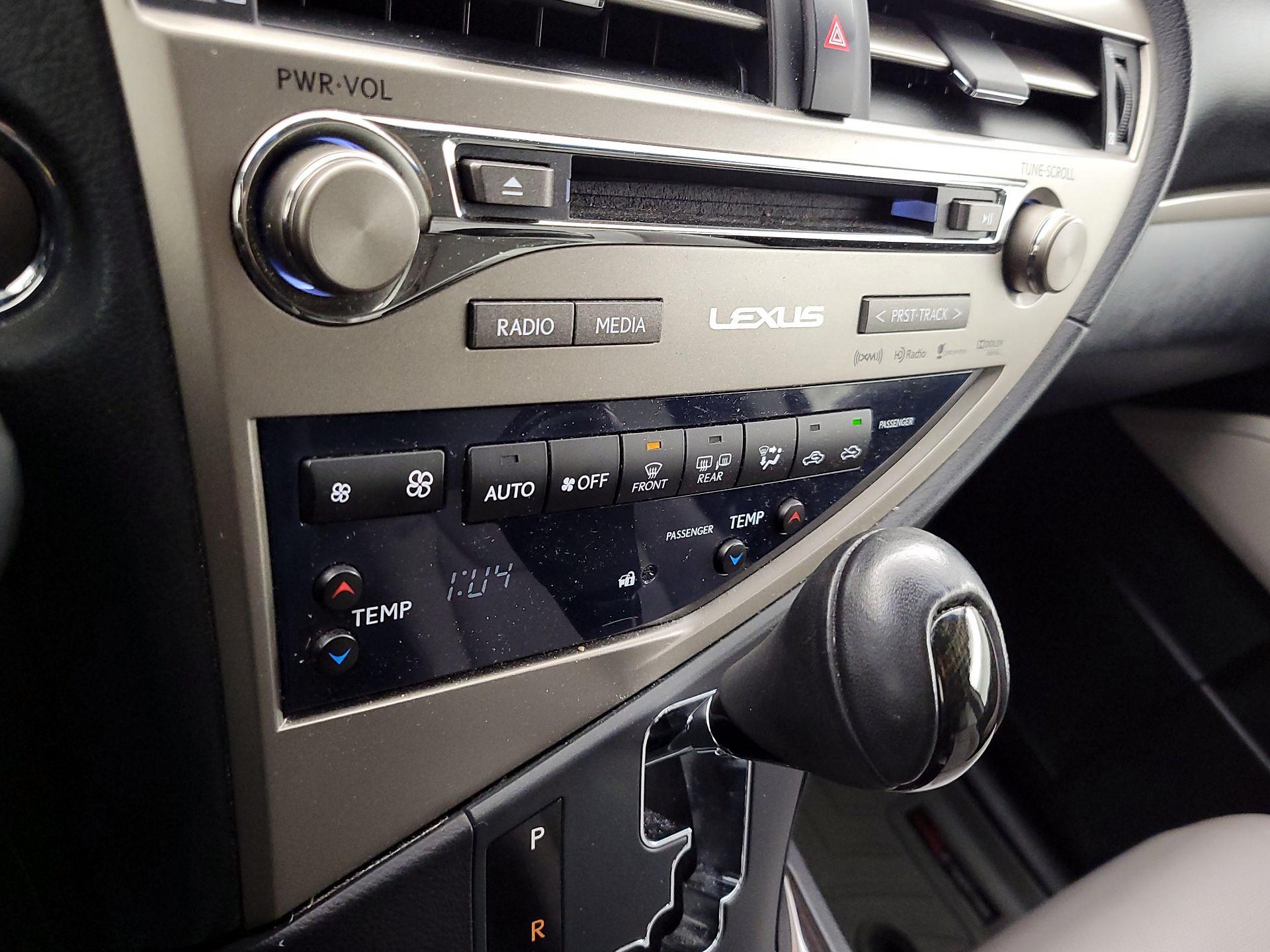 Thumbnail: 2015 Lexus RX - 17