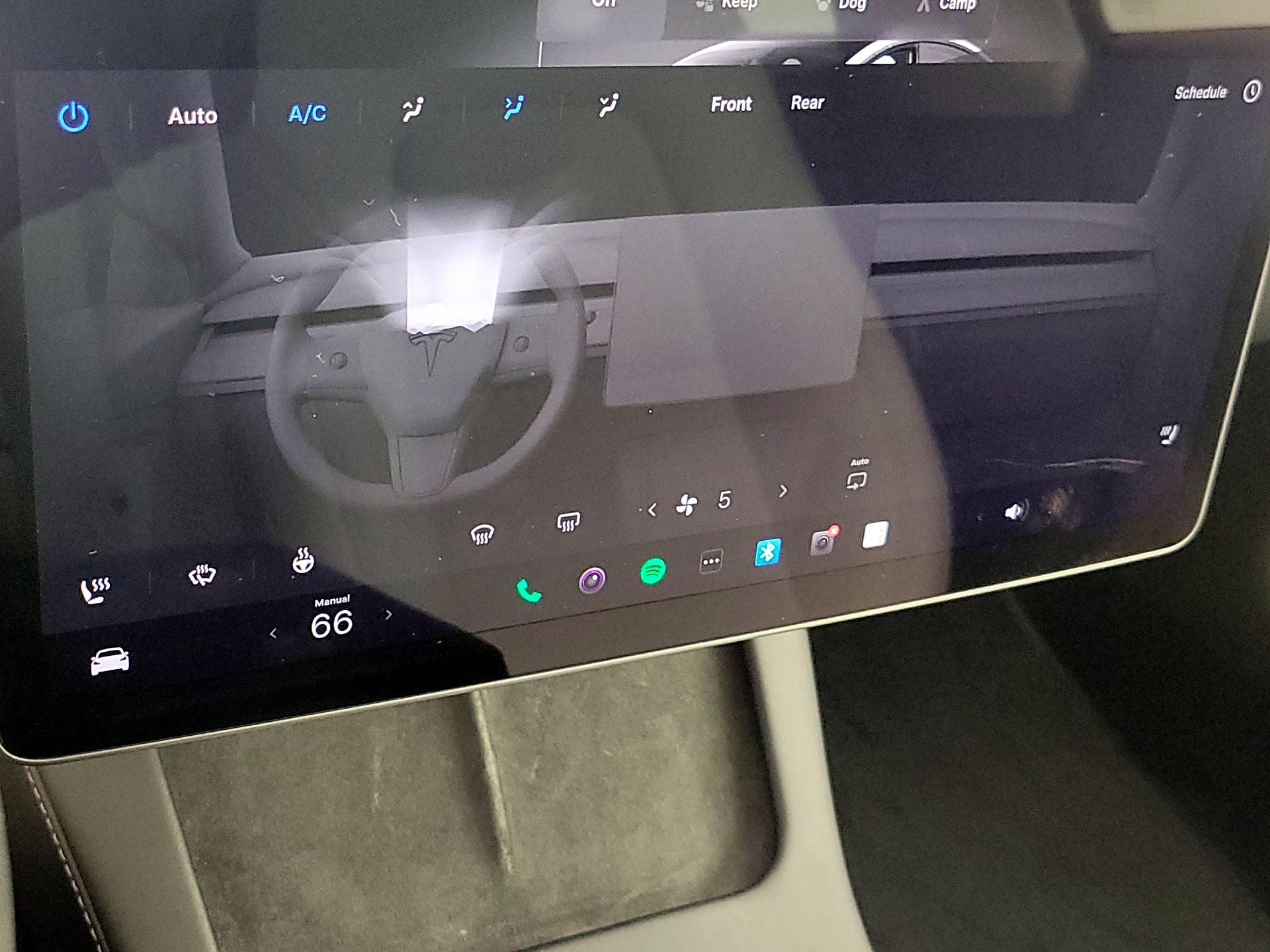 Thumbnail: 2023 Tesla Model 3 - 16