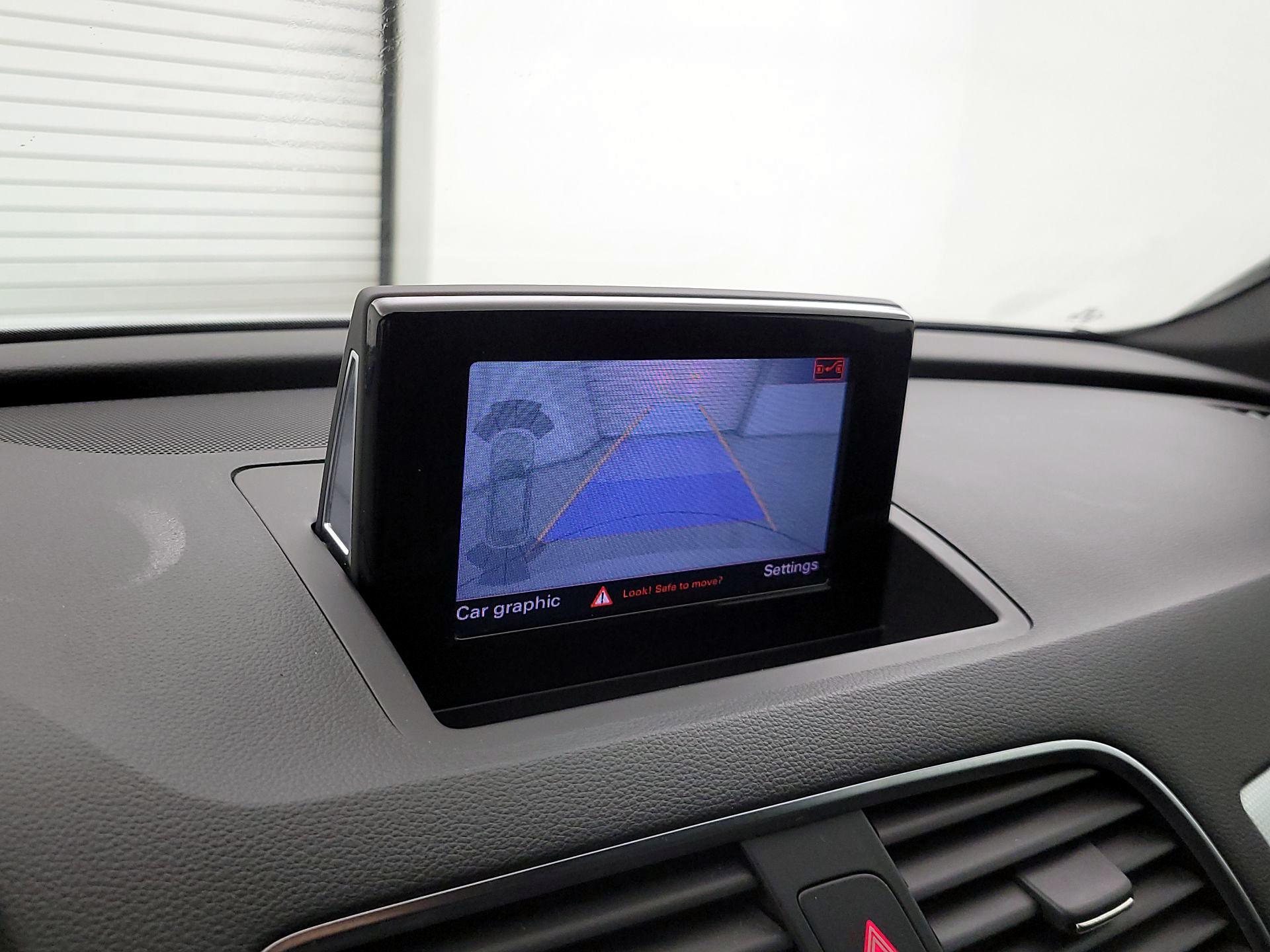 Thumbnail: 2018 Audi Q3 - 14