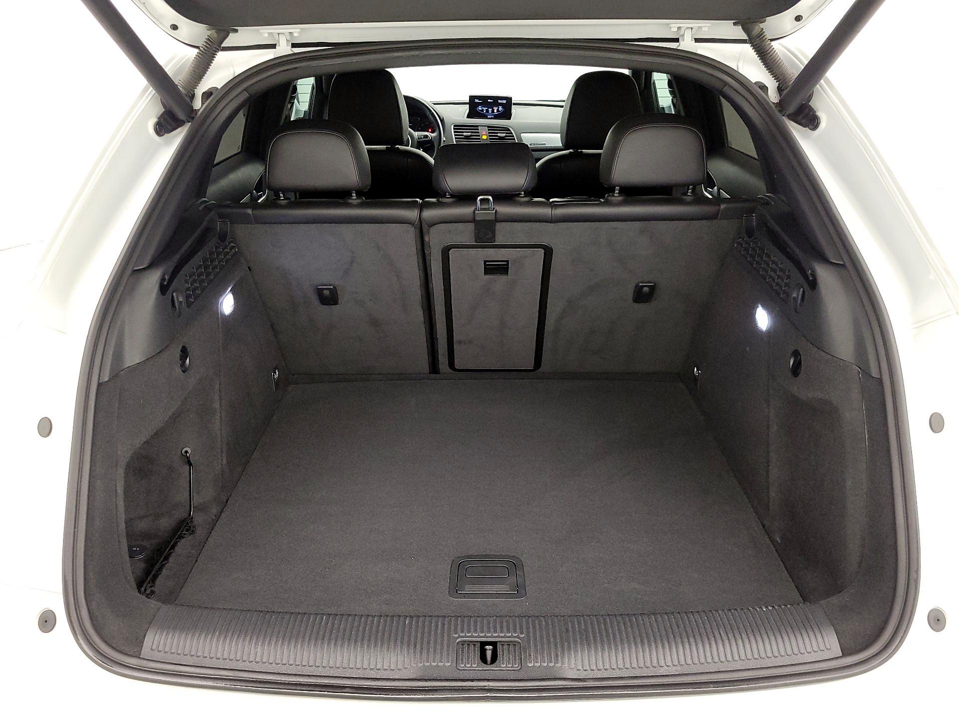 Thumbnail: 2018 Audi Q3 - 20