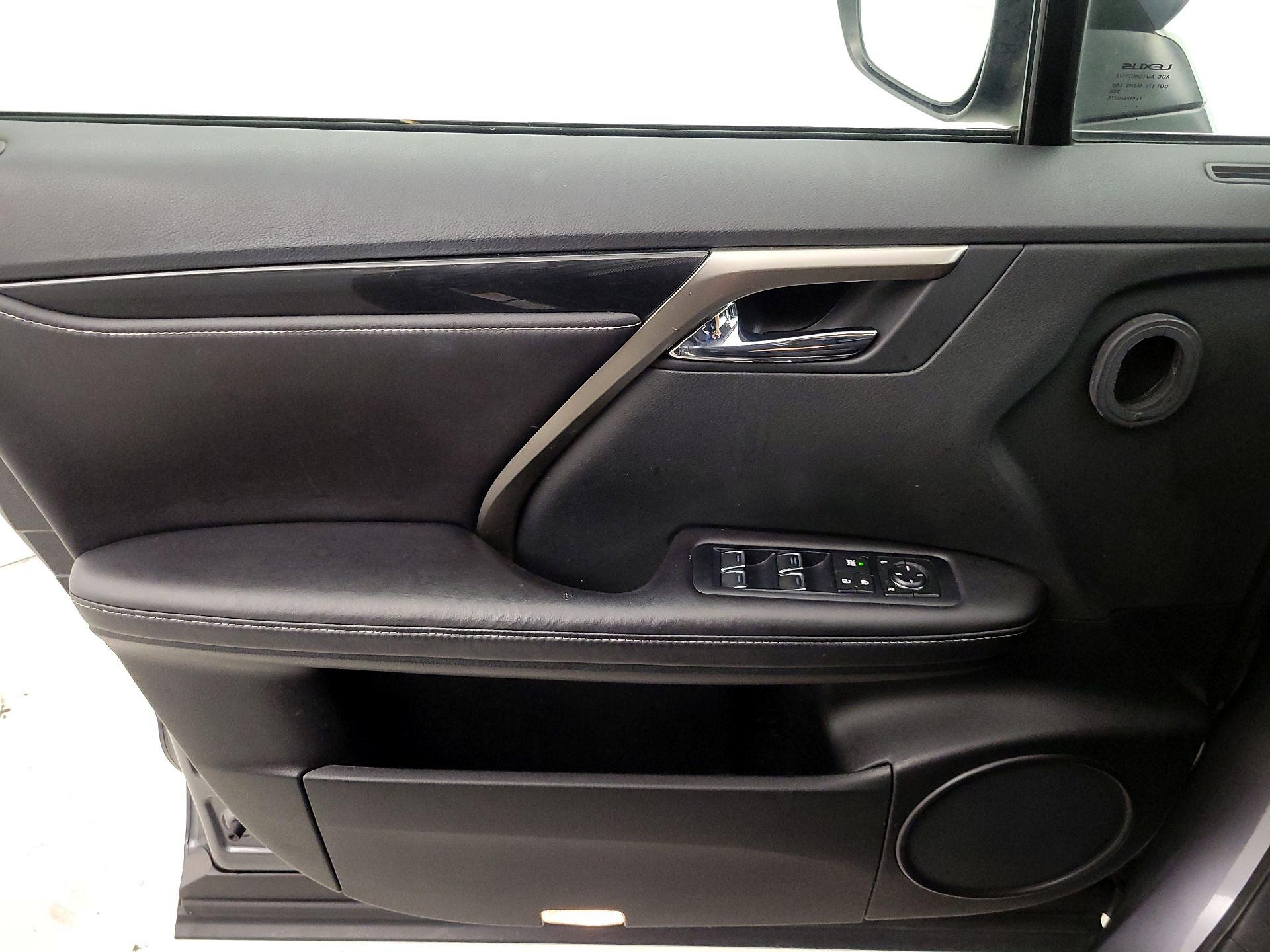 Thumbnail: 2016 Lexus RX - 12