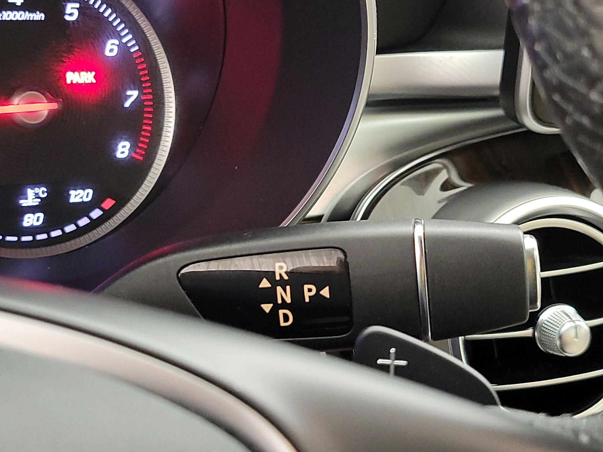 Thumbnail: 2017 Mercedes-Benz C-Class - 18